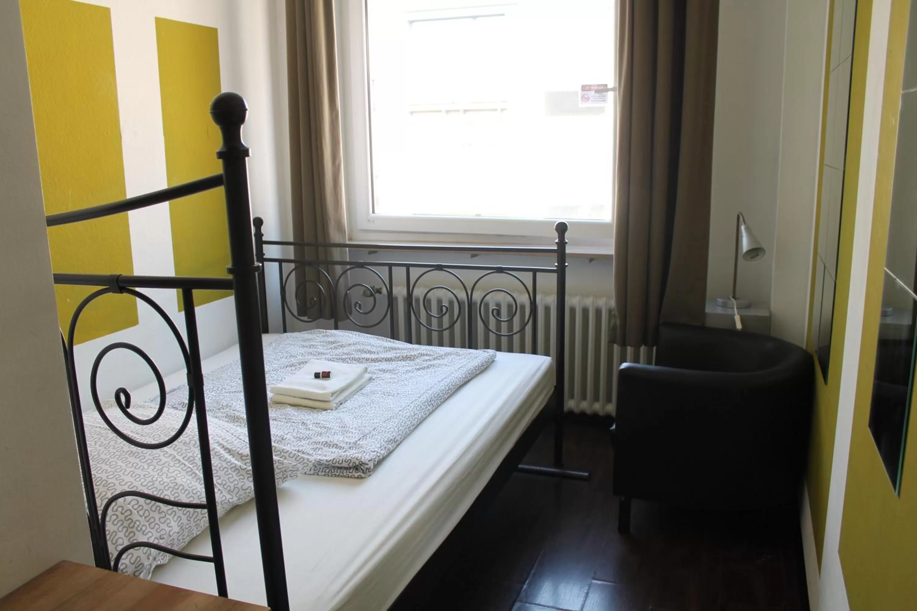 Bed in Station - Hostel for Backpackers