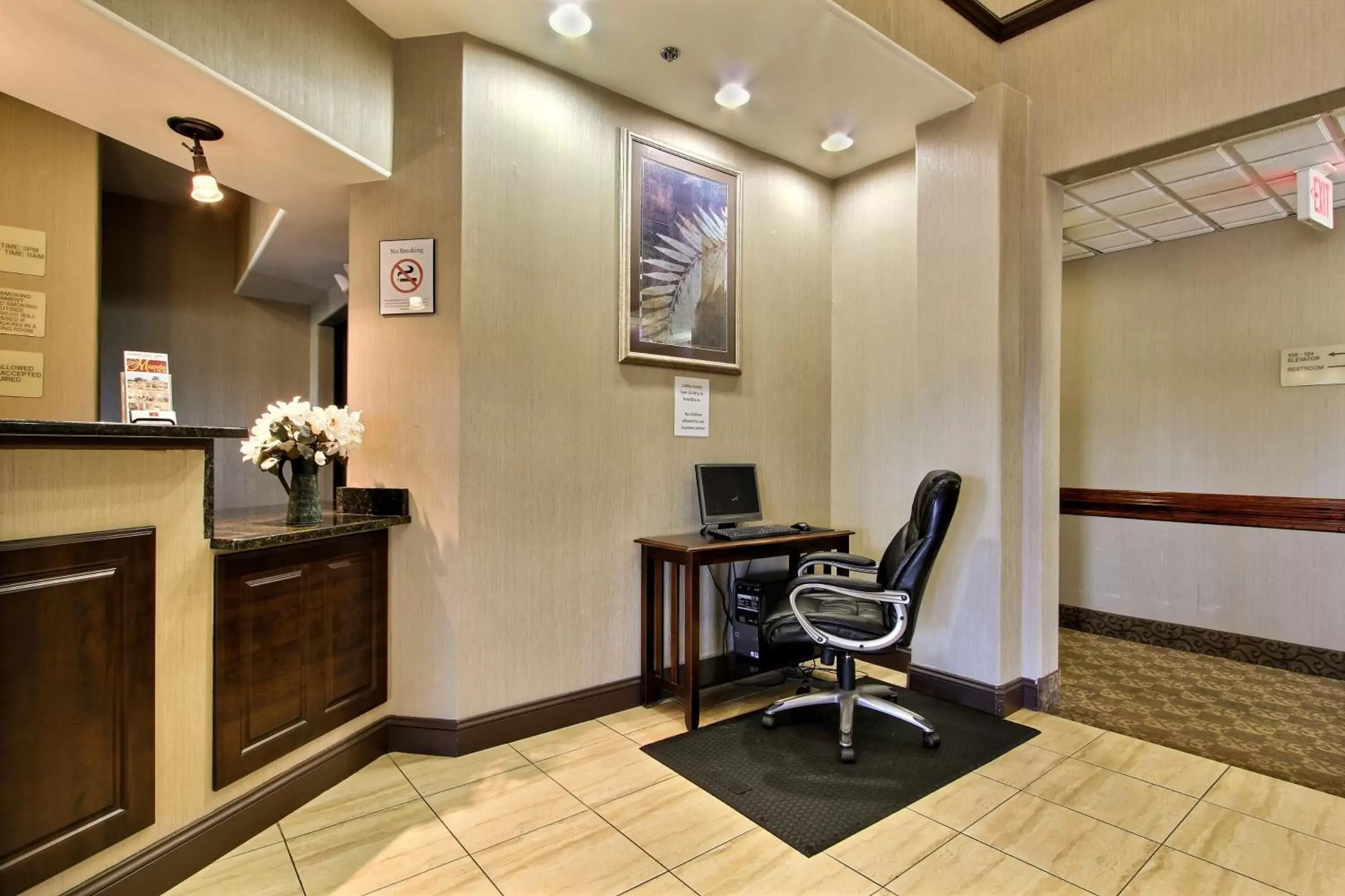 Business facilities in Magnolia Inn and Suites Pooler