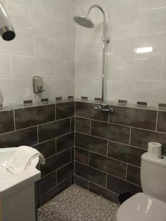 Bathroom in Terminus Fontainebleau Avon