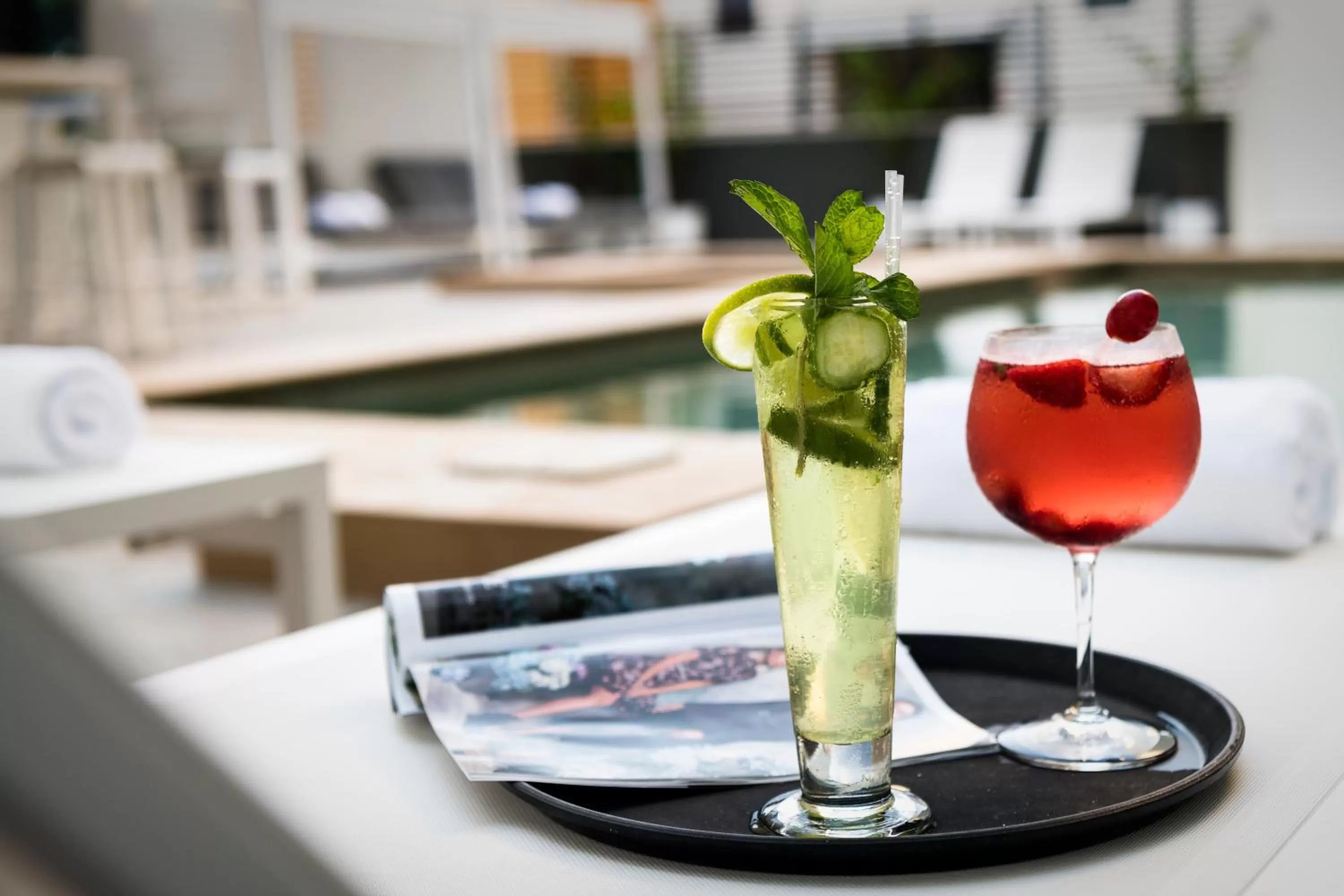 Swimming pool in Grand Hotel and Apartments Townsville