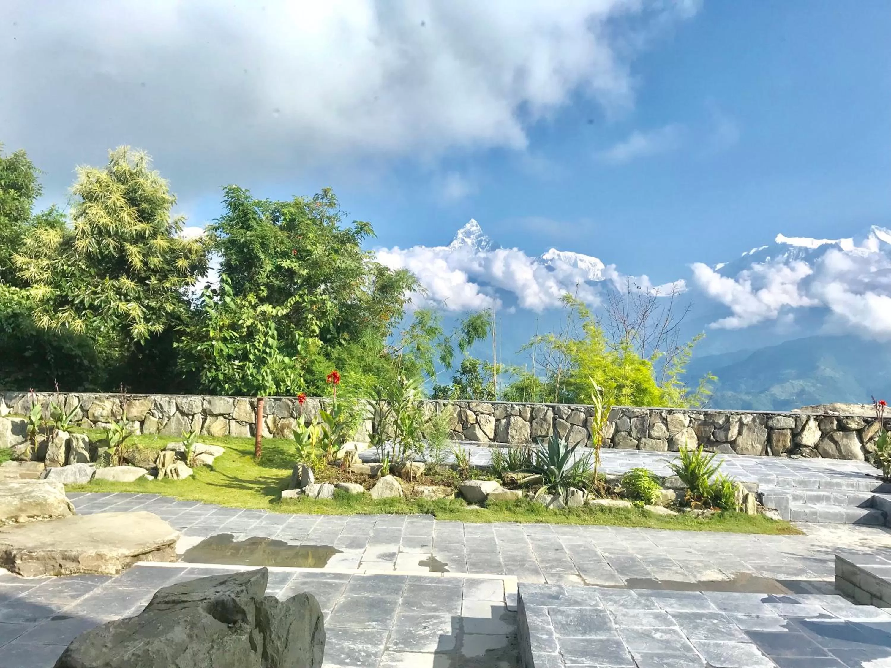 Garden in Hotel Annapurna View Sarangkot