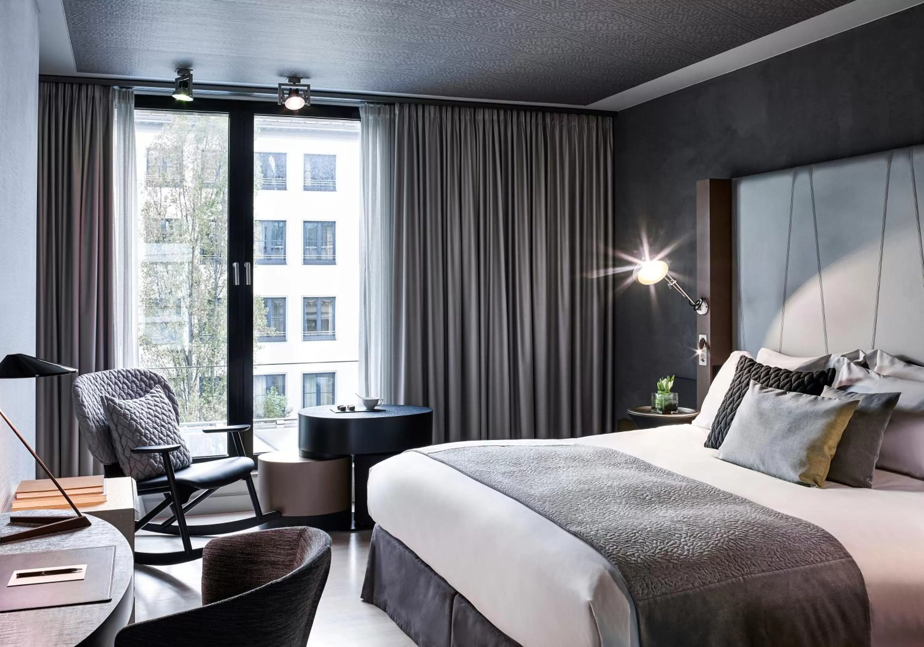 Photo of the whole room, Bed in Sofitel Munich Bayerpost