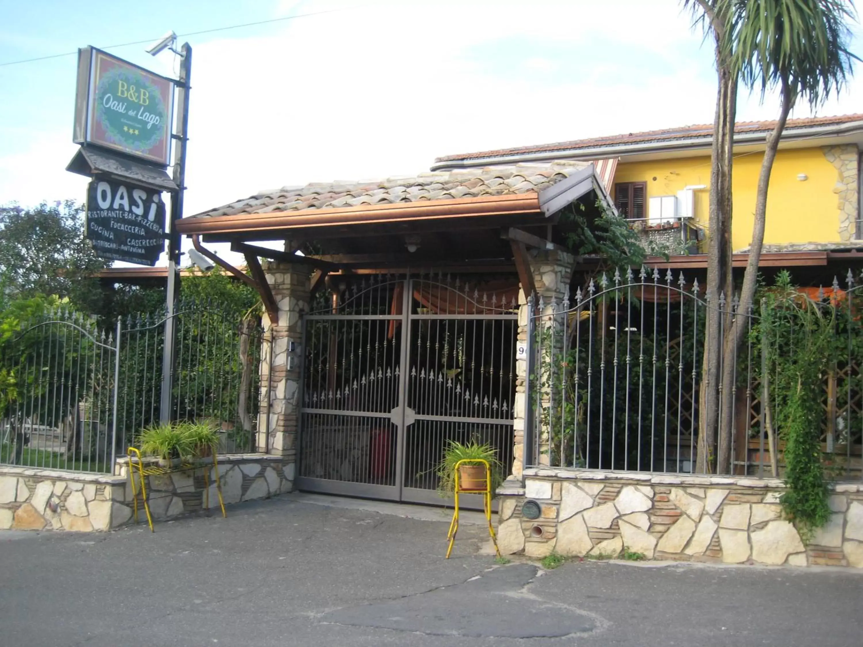 Facade/entrance, Patio/Outdoor Area in Oasi del Lago