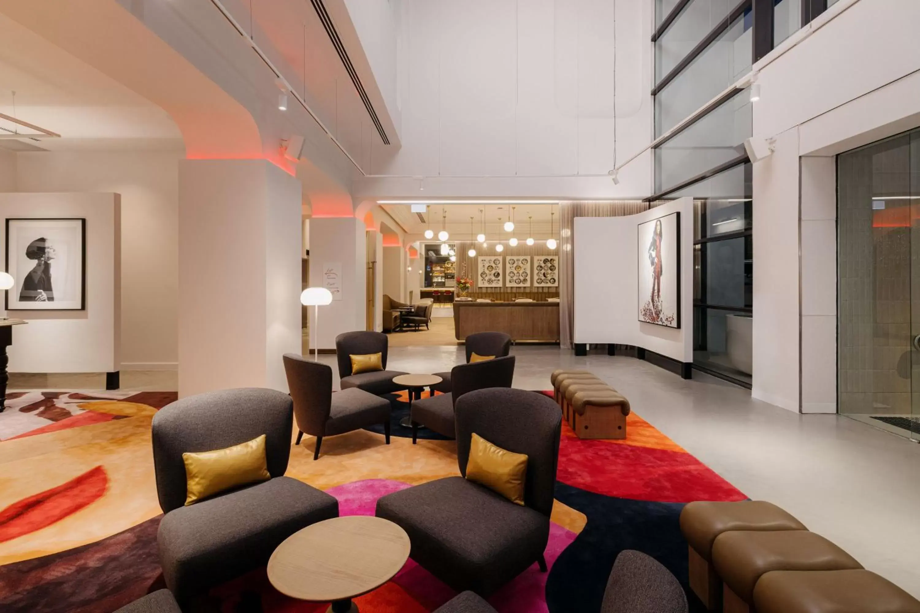 Lobby or reception, Lounge/Bar in Hotel Indigo Melbourne on Flinders, an IHG Hotel