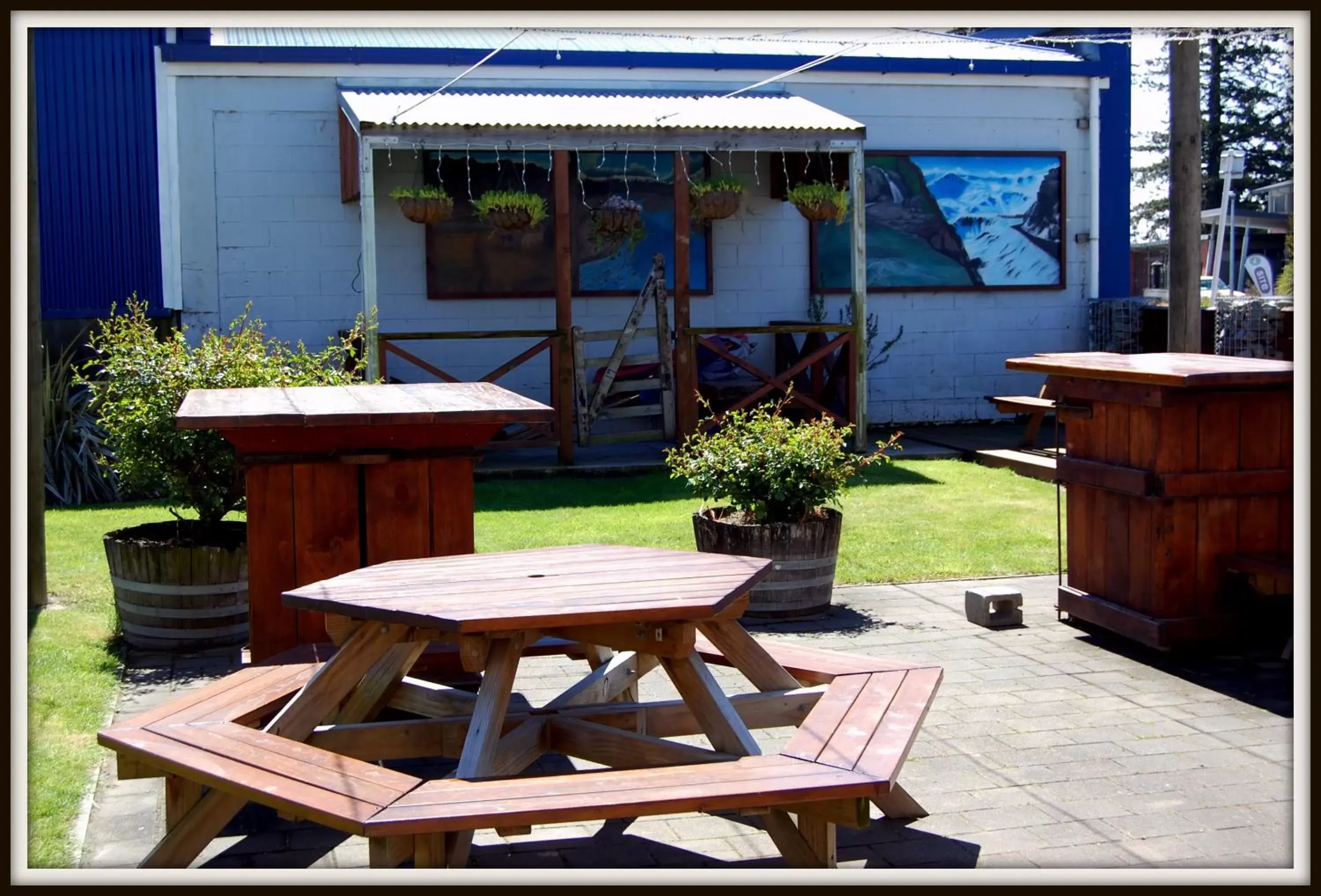 Garden in The Brown Pub