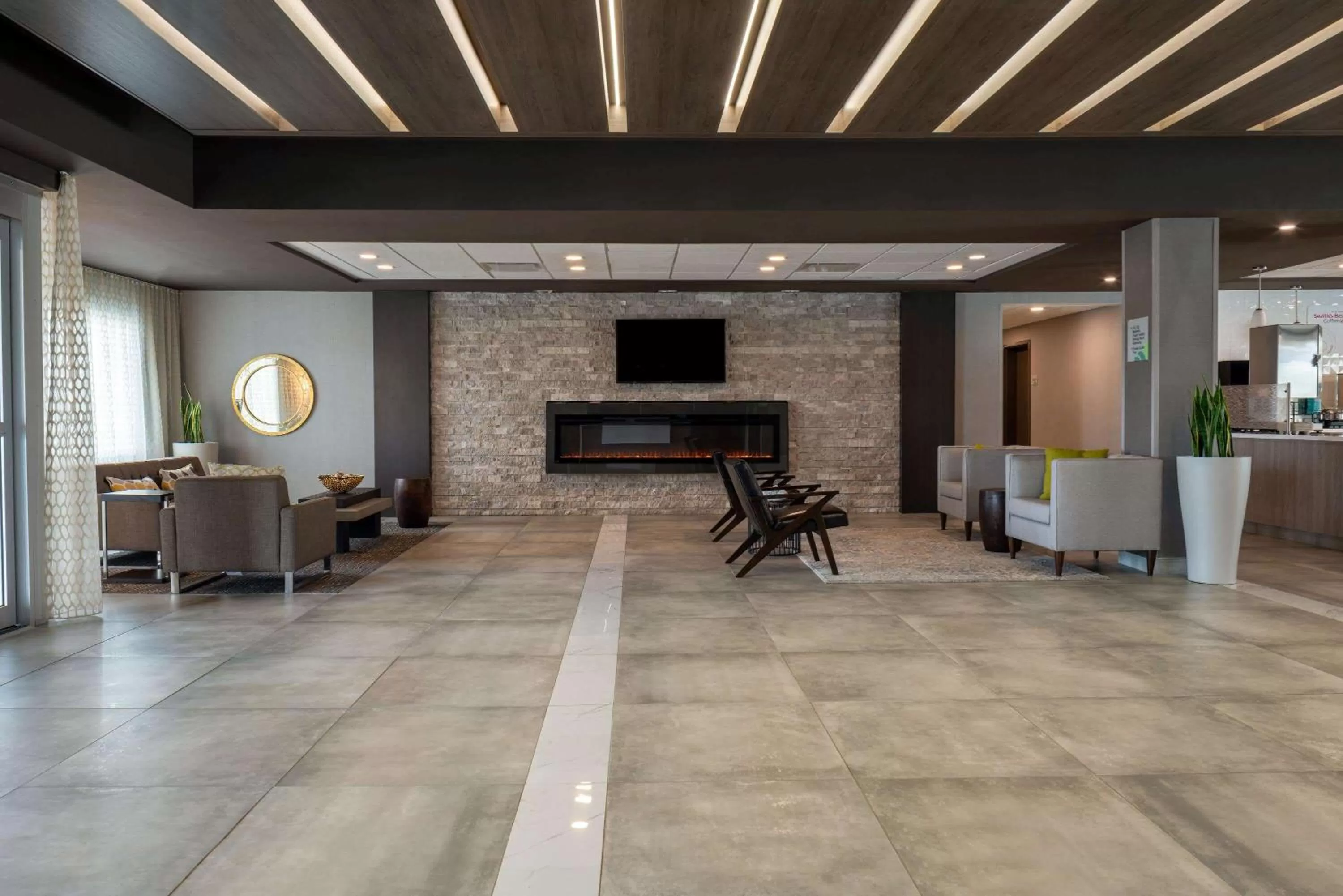 Lobby or reception in Wingate by Wyndham Kanata West Ottawa