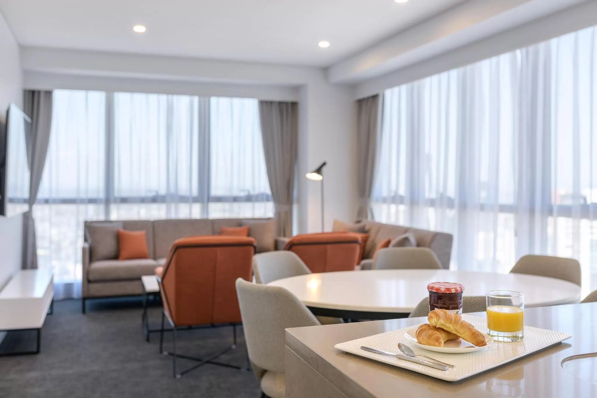 Living room in Meriton Suites Adelaide Street, Brisbane