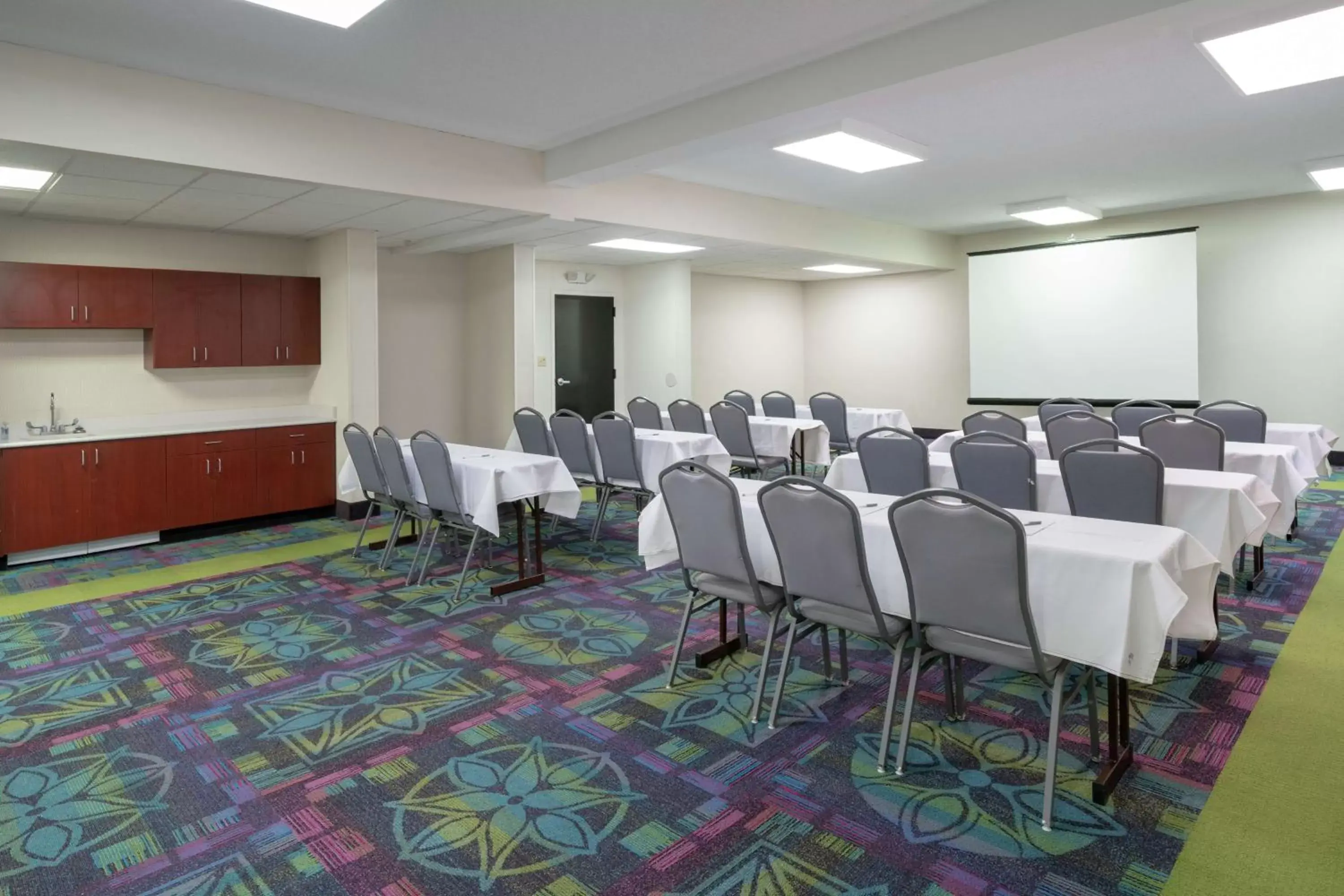 Meeting/conference room in Hampton Inn Hopewell Fort Lee