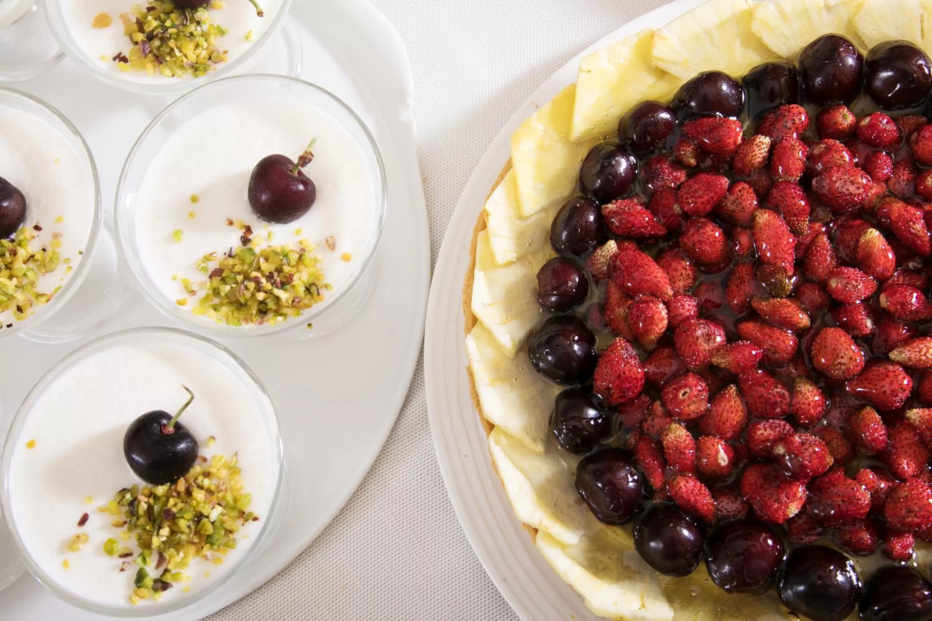 Breakfast in Grand Hotel Due Golfi