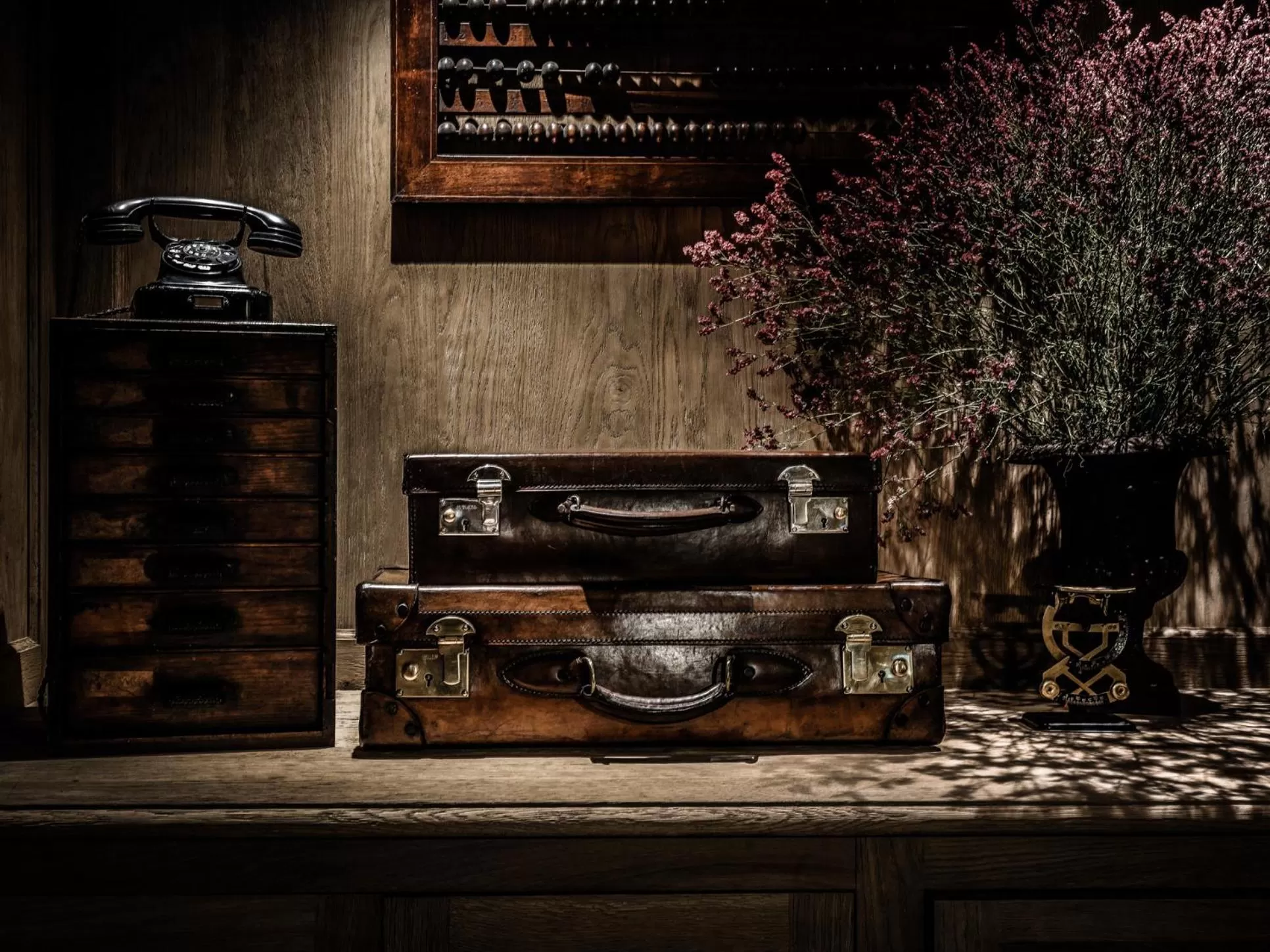 Lobby or reception in 1898 The Post