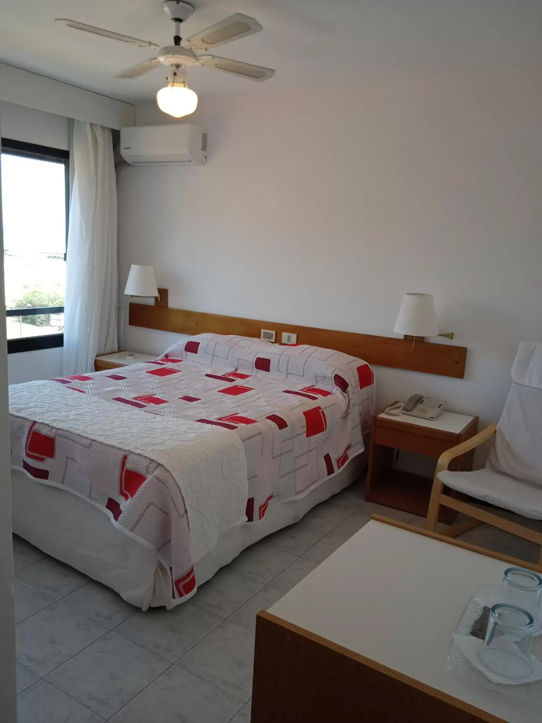 Standard Double or Twin Room in Hotel Ricadi Standard Double or Twin Room in Hotel Ricadi