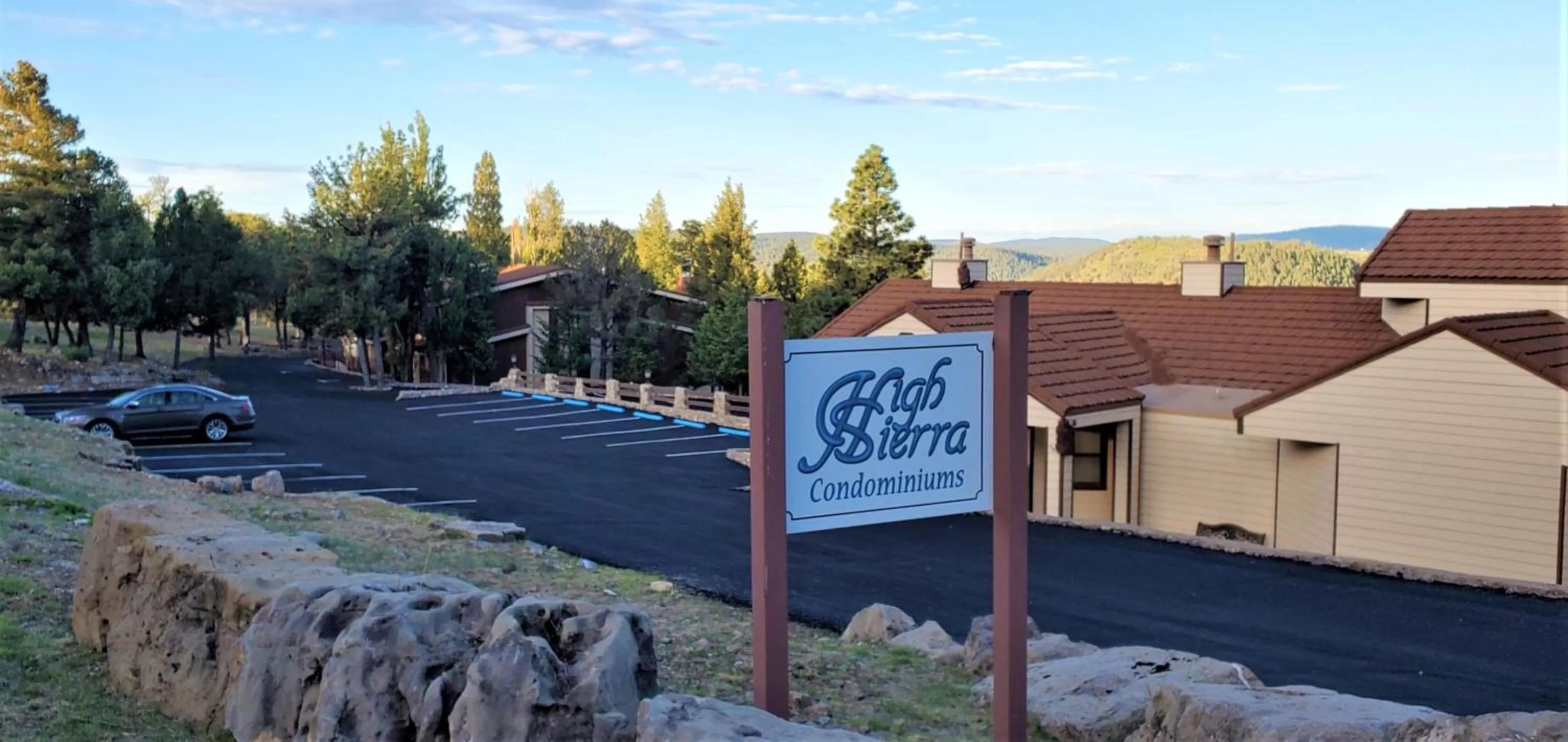 Property building in High Sierra Condominiums