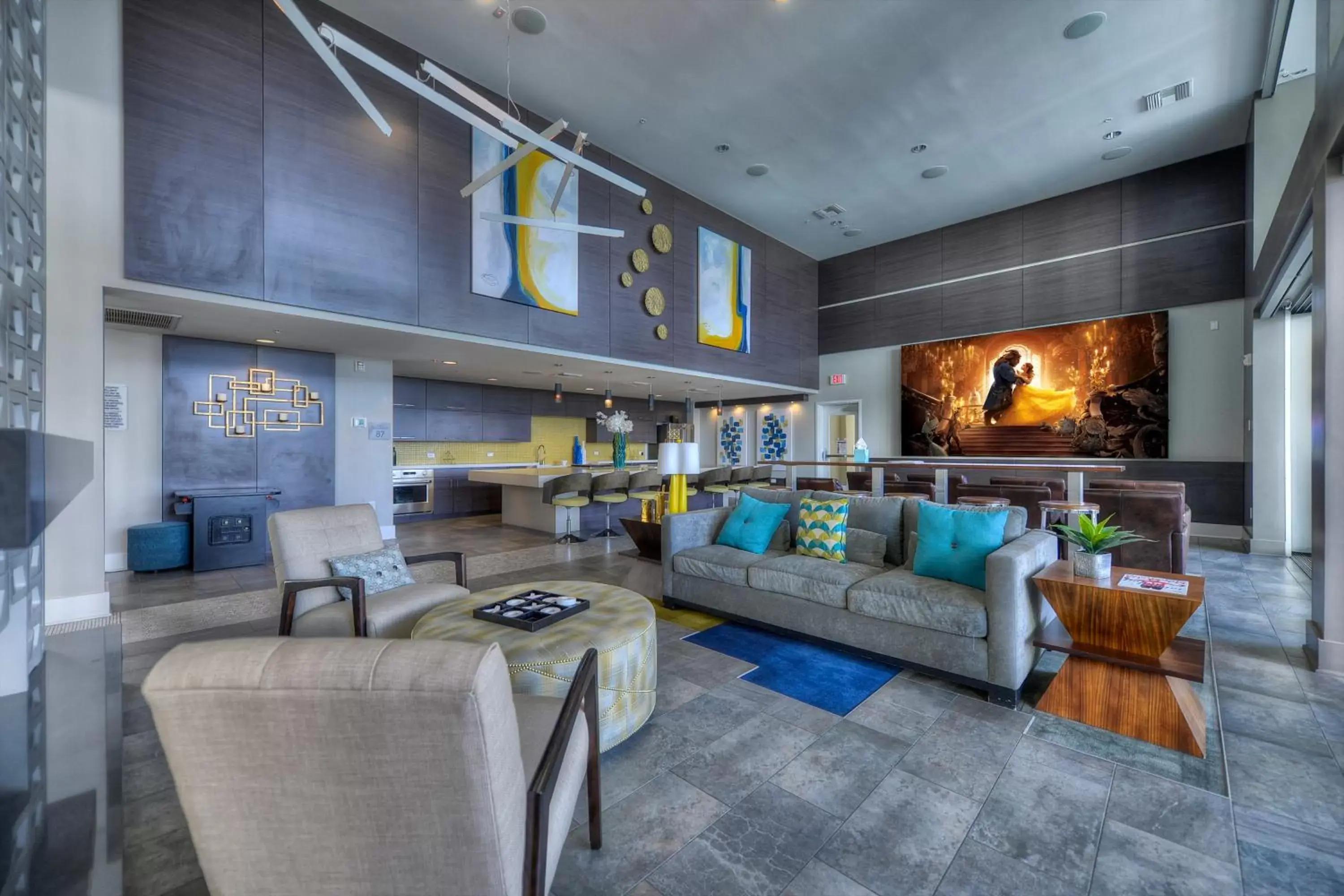 Communal lounge/ TV room in Luxury Condos by Meridian CondoResorts- Scottsdale