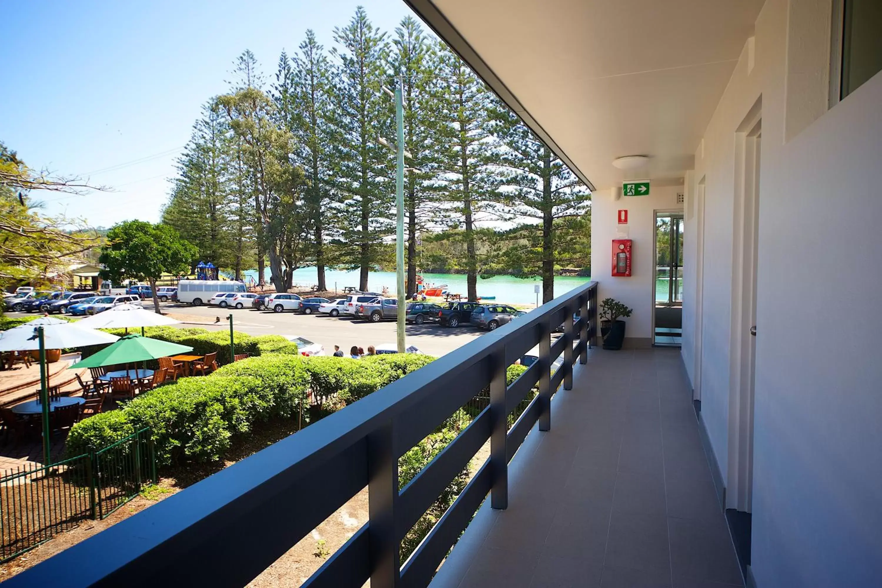 Day, Balcony/Terrace in Brunswick River Inn