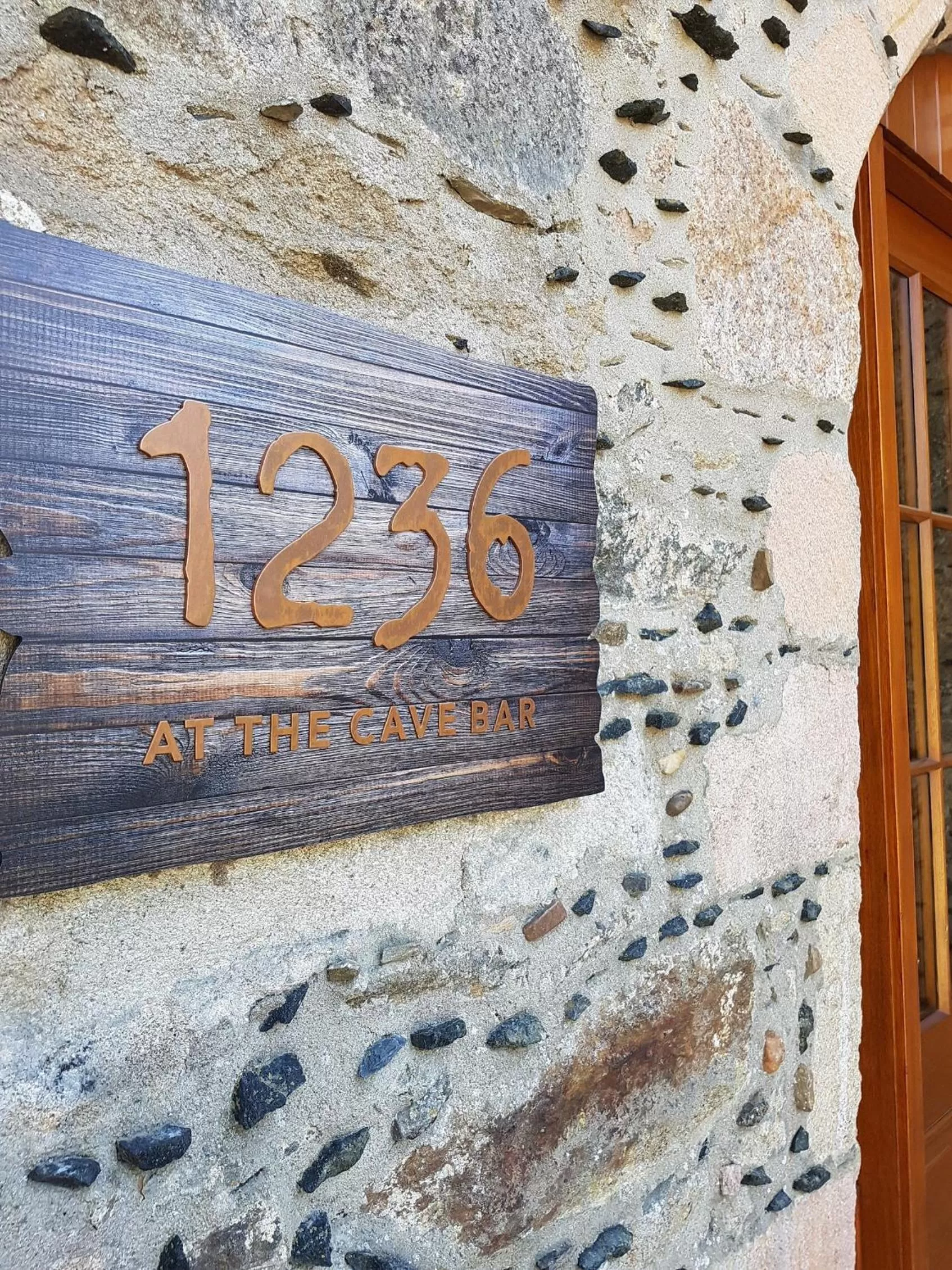 Restaurant/places to eat in Meldrum House Hotel Golf And Country Estate