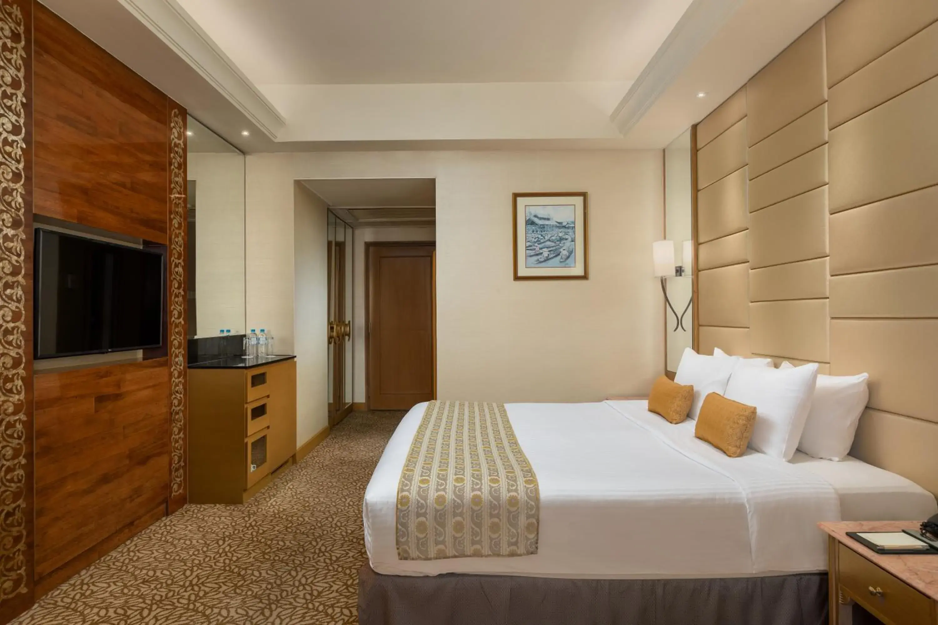 Bed in Sedona Hotel Yangon