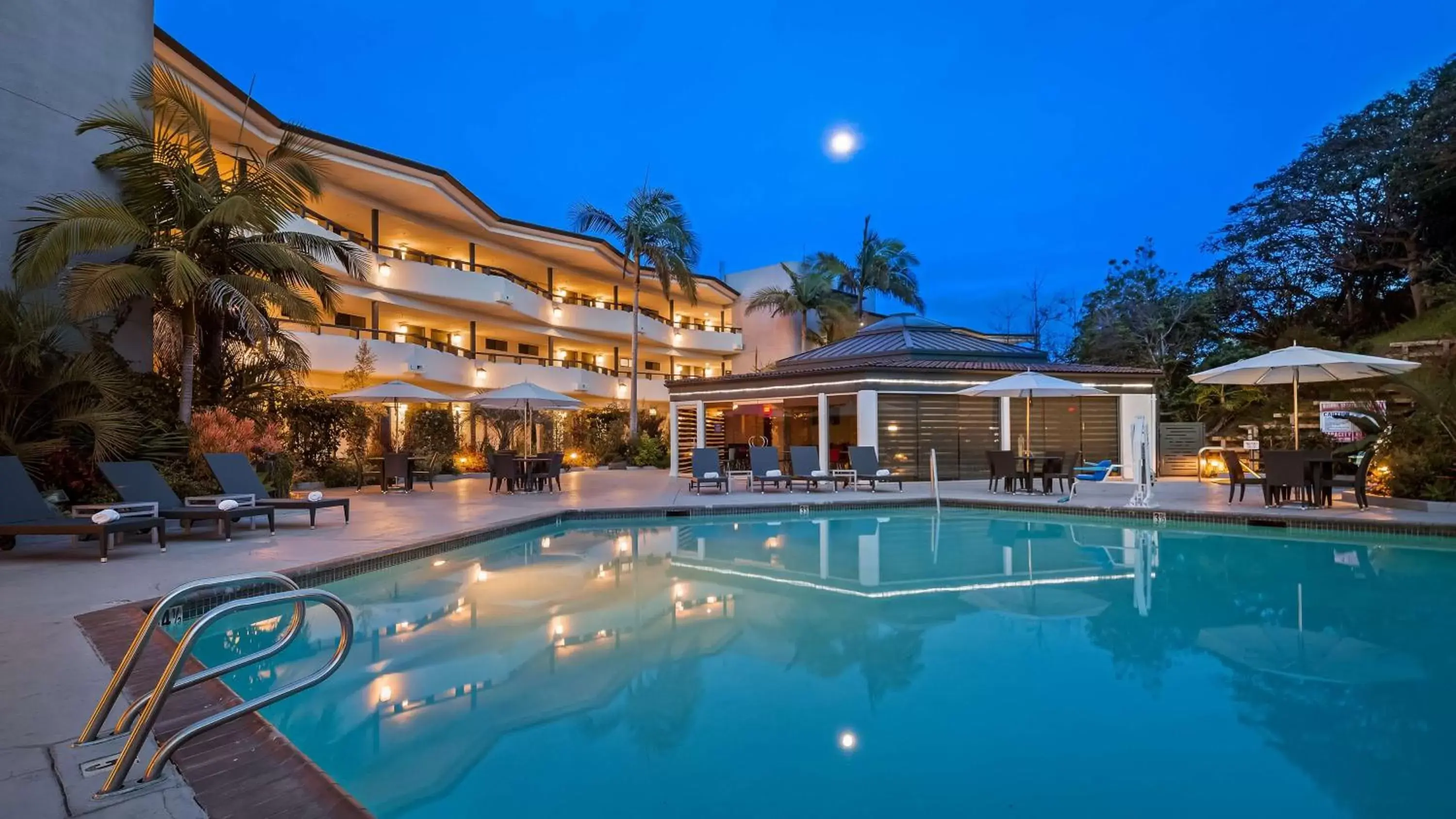 The Encinitan Hotel & Suites The Encinitan Hotel & Suites