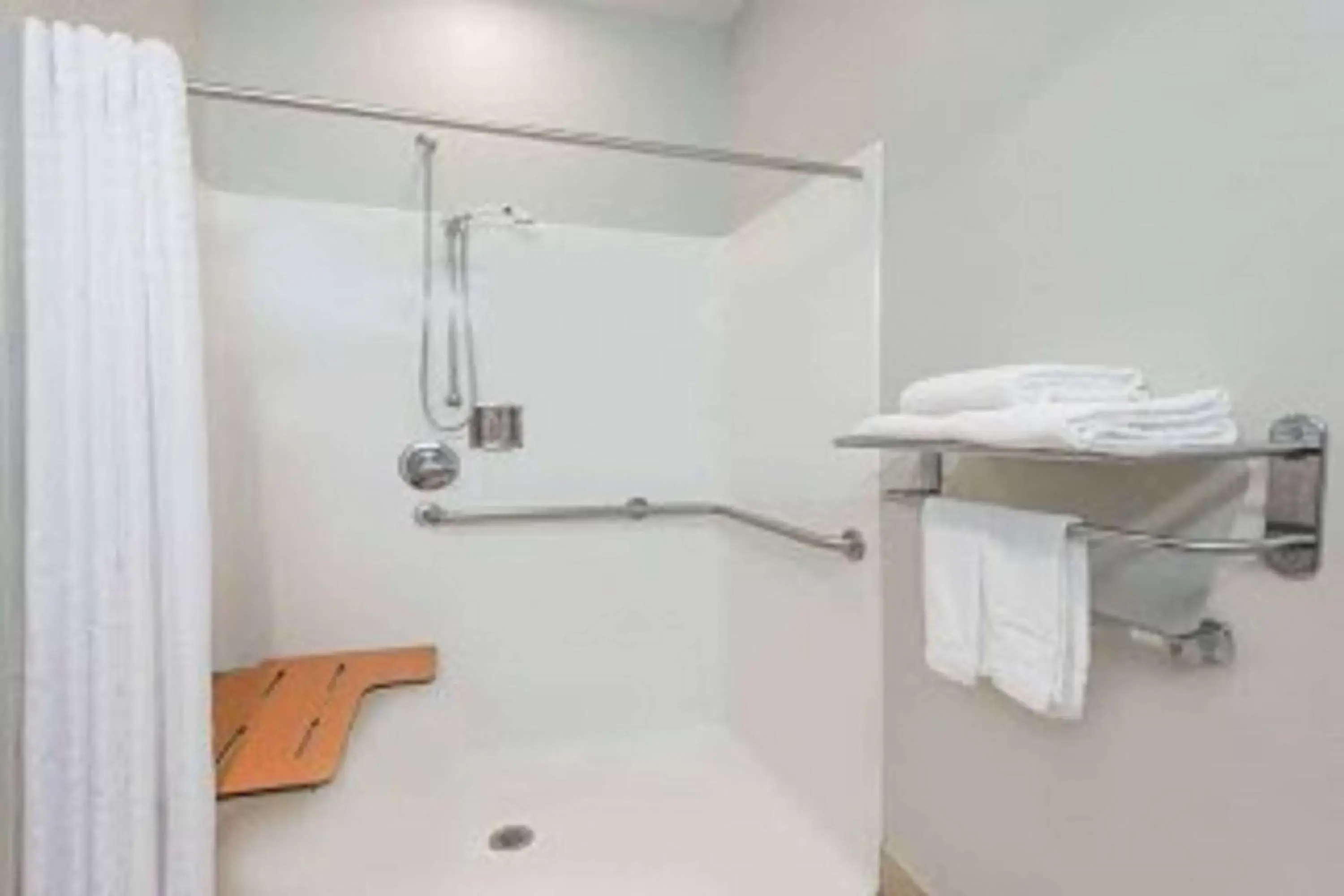 Bathroom in SureStay Plus Hotel by Best Western Morgantown