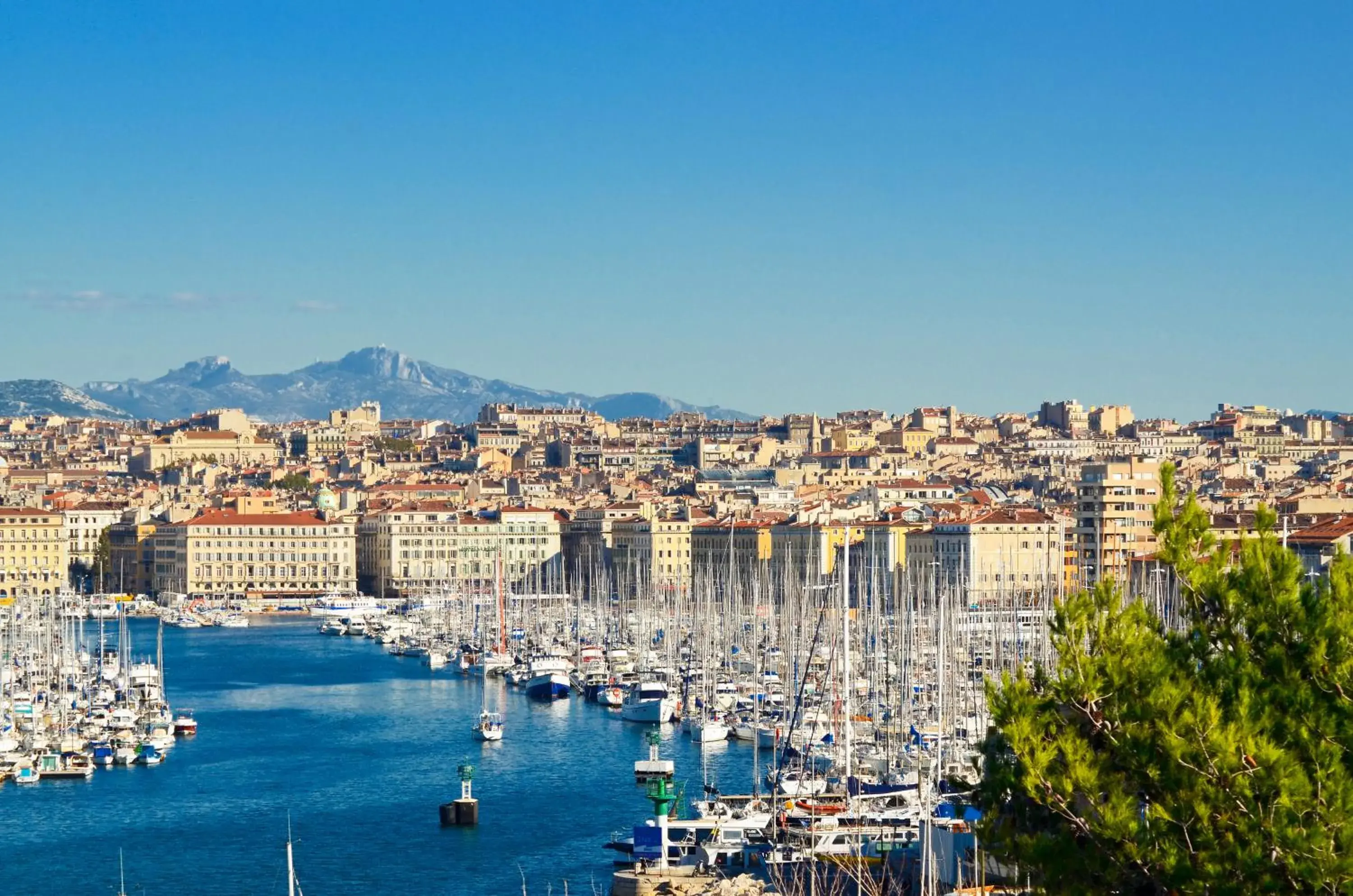 Area and facilities in ibis Marseille Centre Euromed