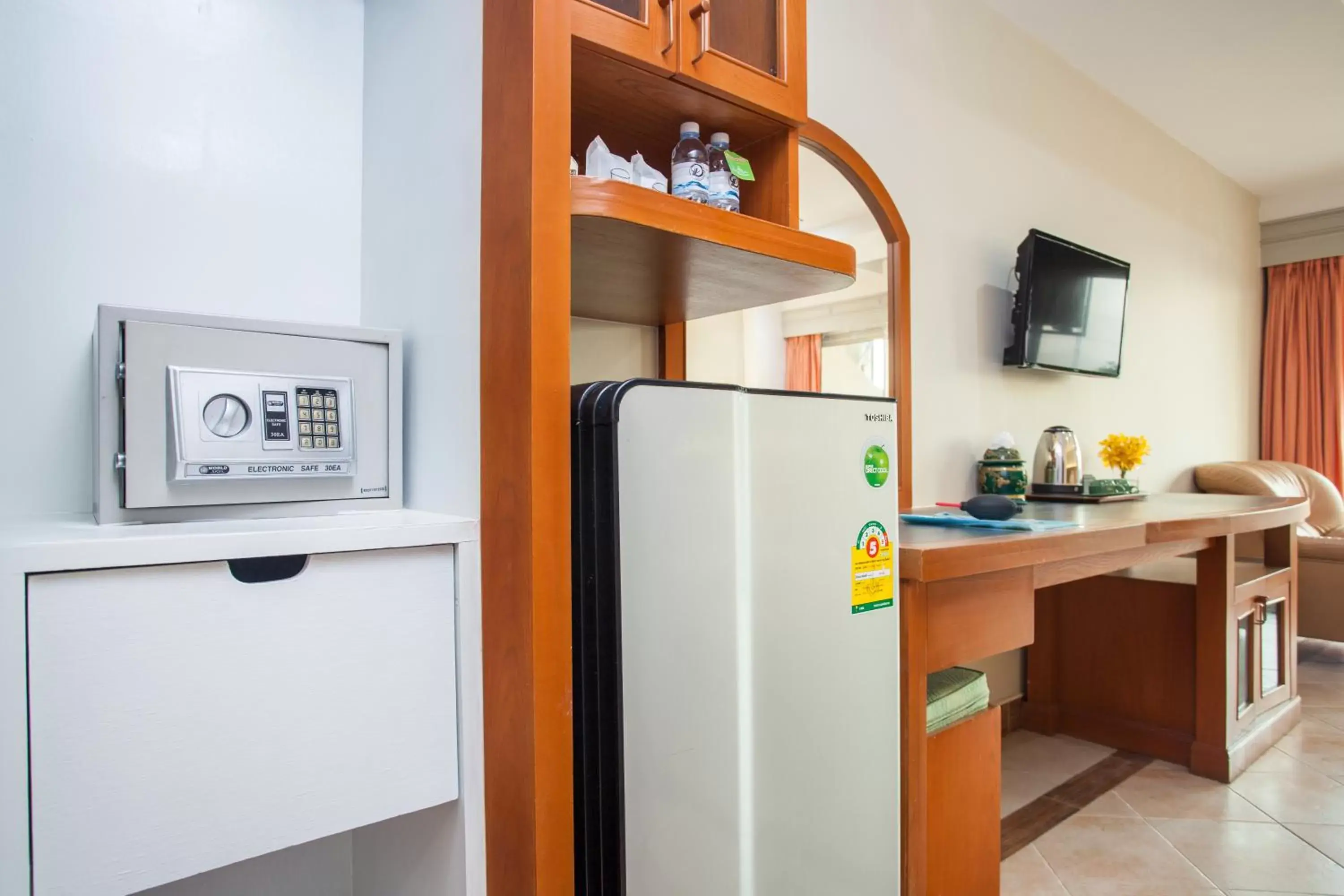 Kitchen/Kitchenette in Diana Garden Resort - SHA Extra Plus