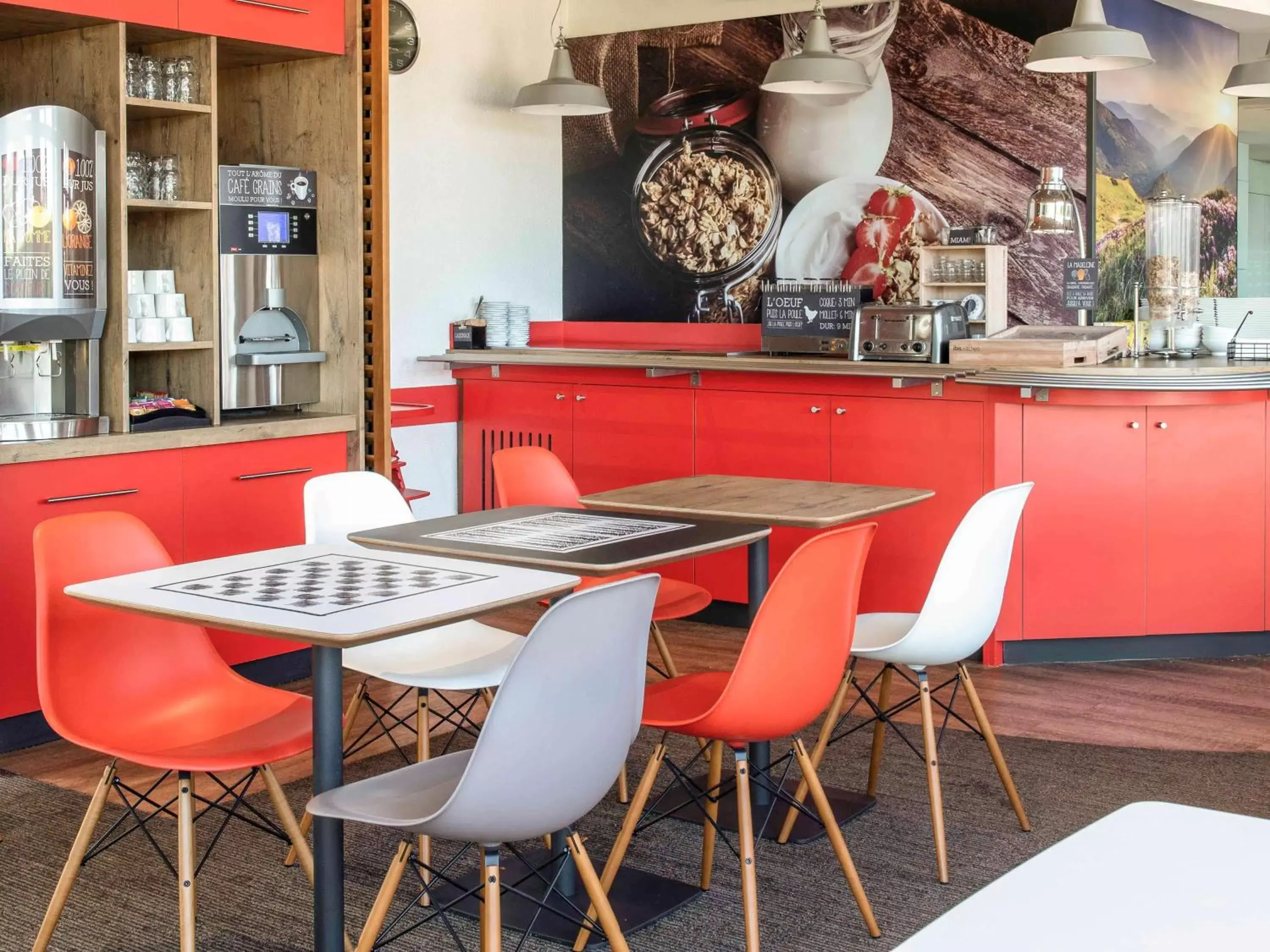 Restaurant/places to eat in ibis Issoire Restaurant/places to eat in ibis Issoire