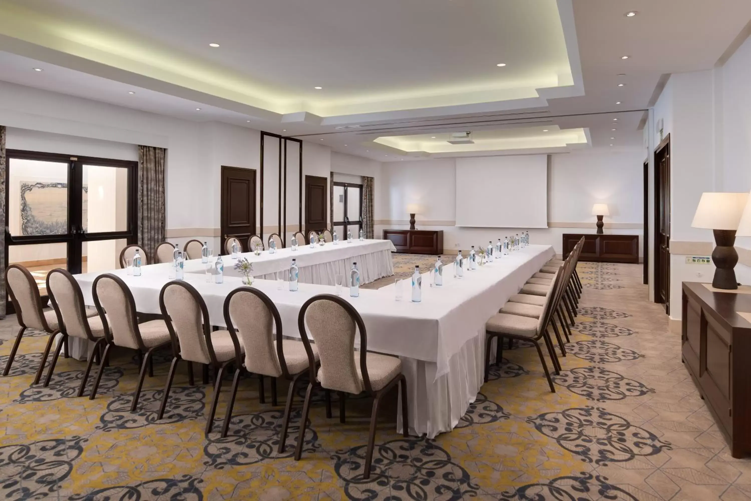 Meeting/conference room in Pine Cliffs Residence, a Luxury Collection Resort, Algarve