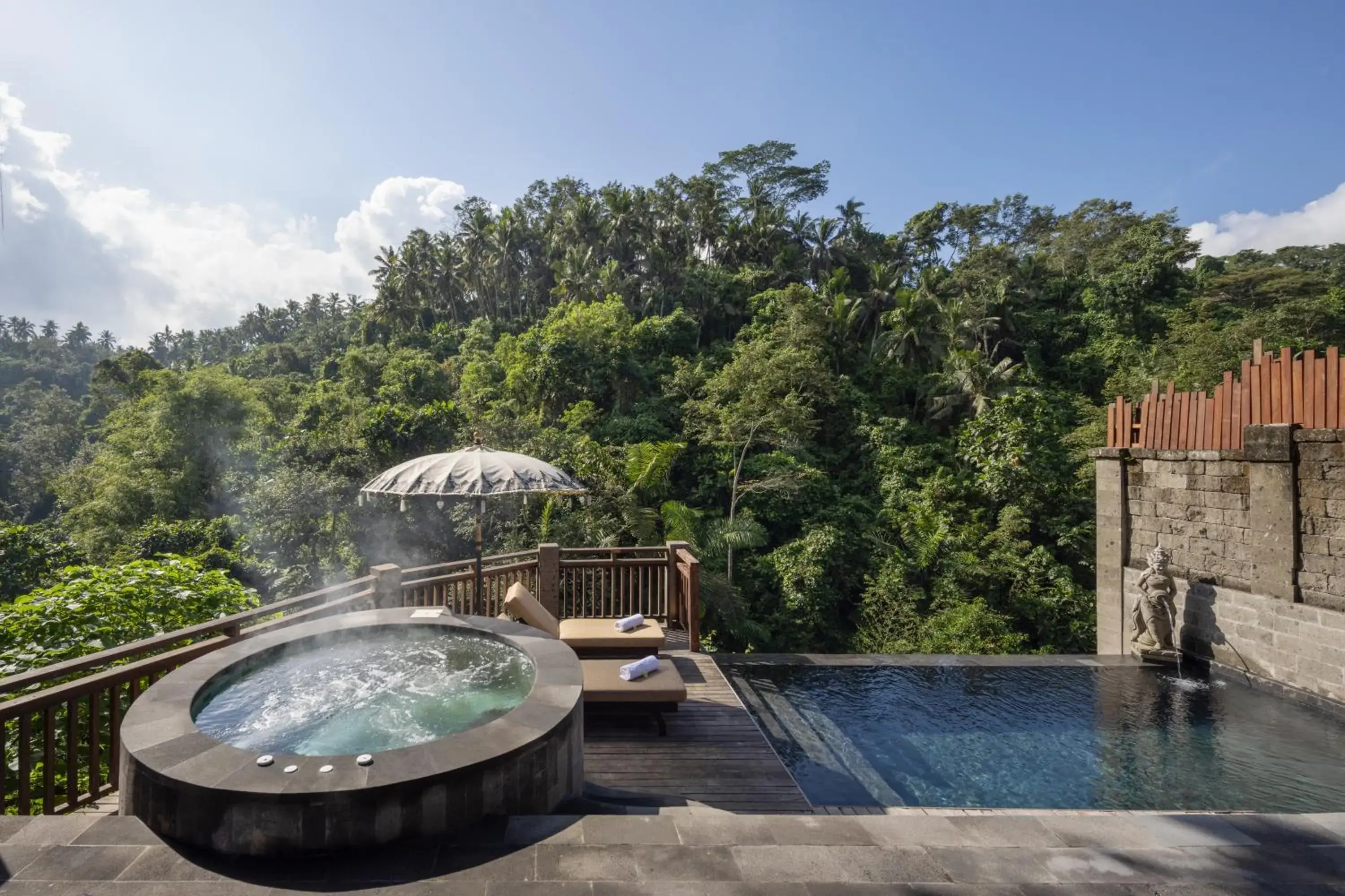 Hot Tub, Swimming Pool in The Kayon Valley Resort