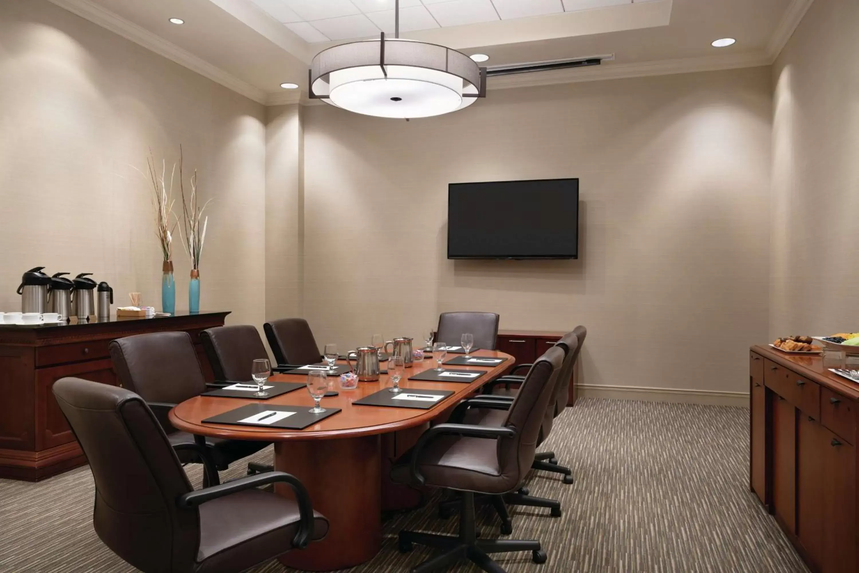 Meeting/conference room in Hilton Melbourne