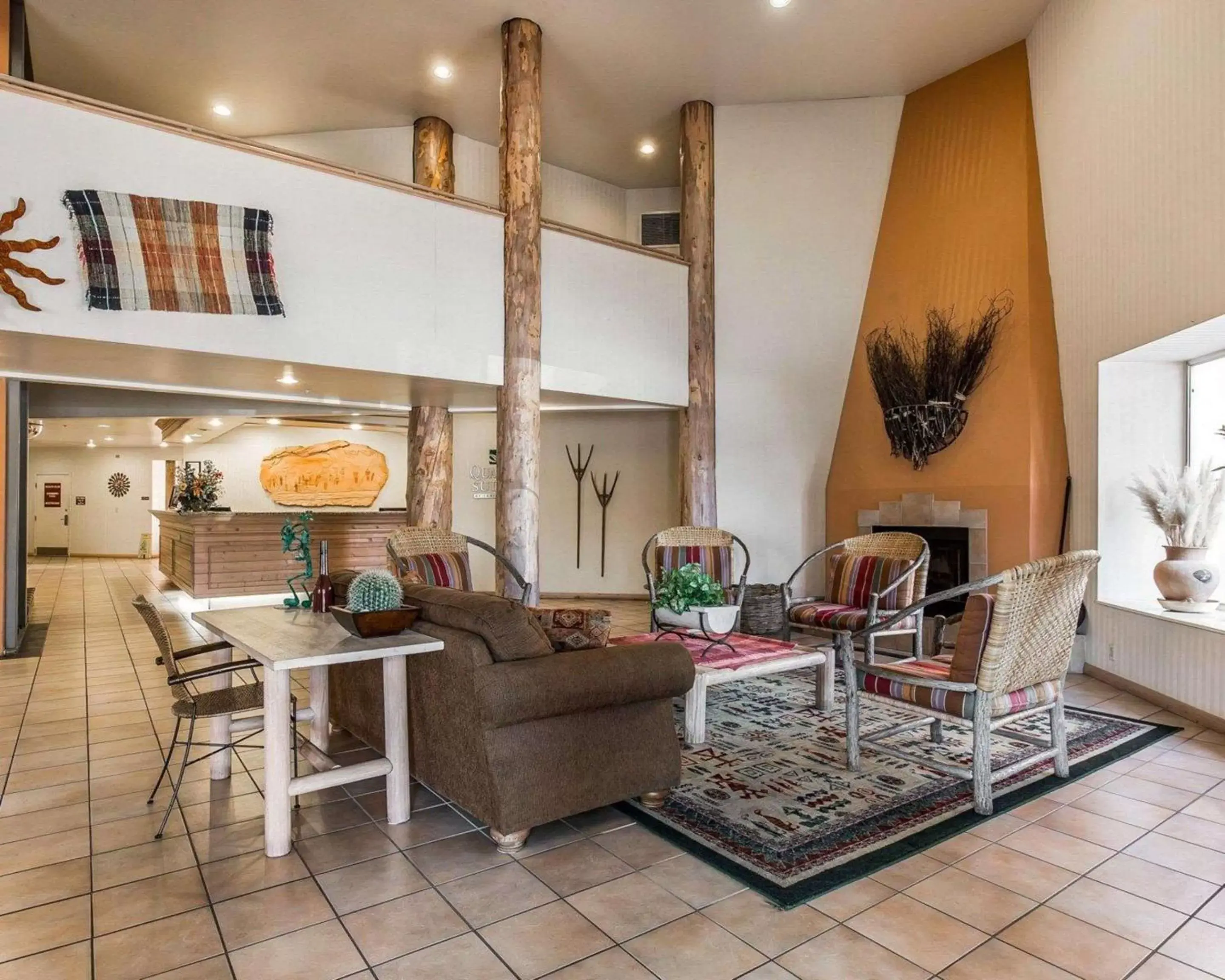 Lobby or reception in Quality Suites Moab near Arches National Park