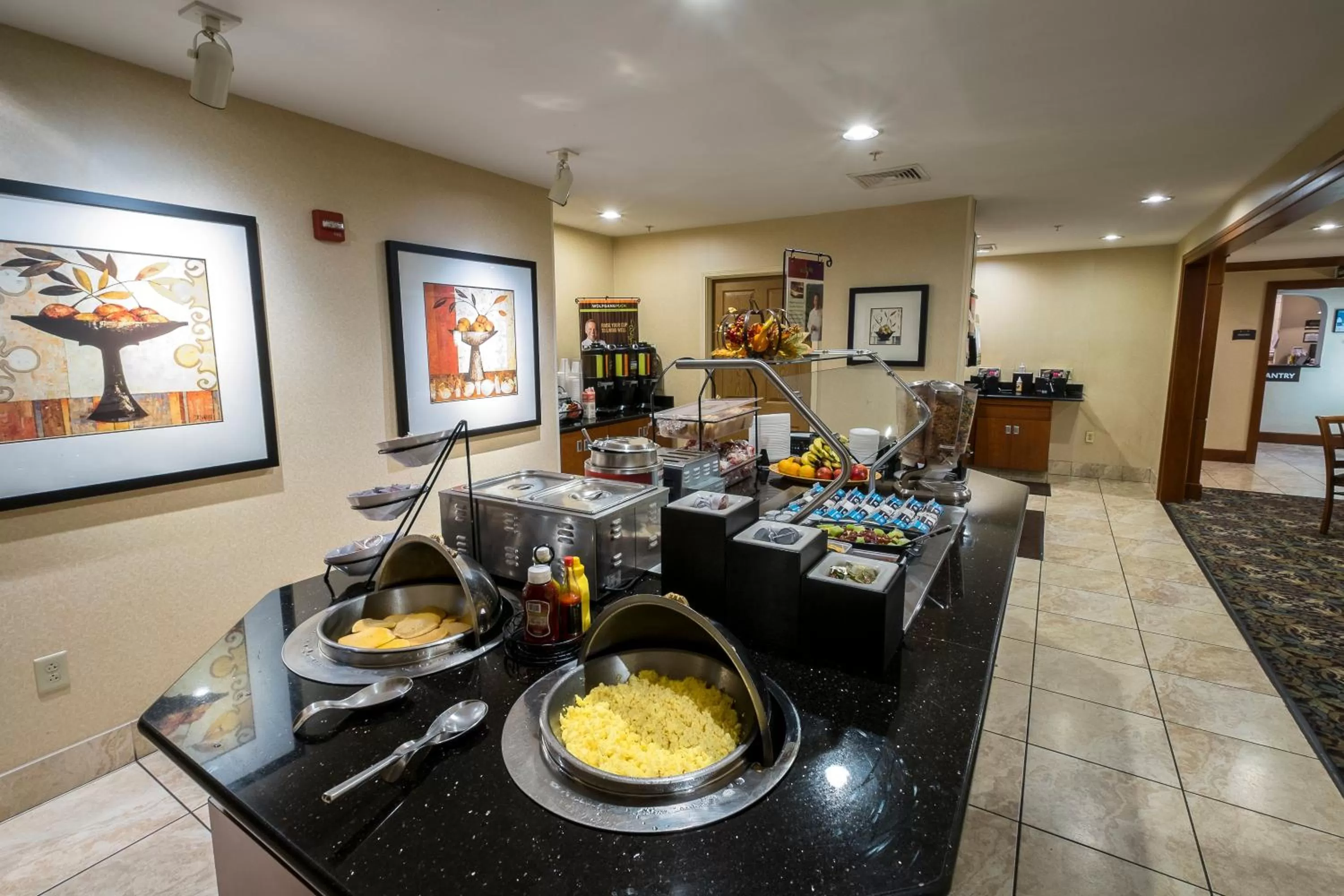 Breakfast in Staybridge Suites Harrisburg-Hershey by IHG