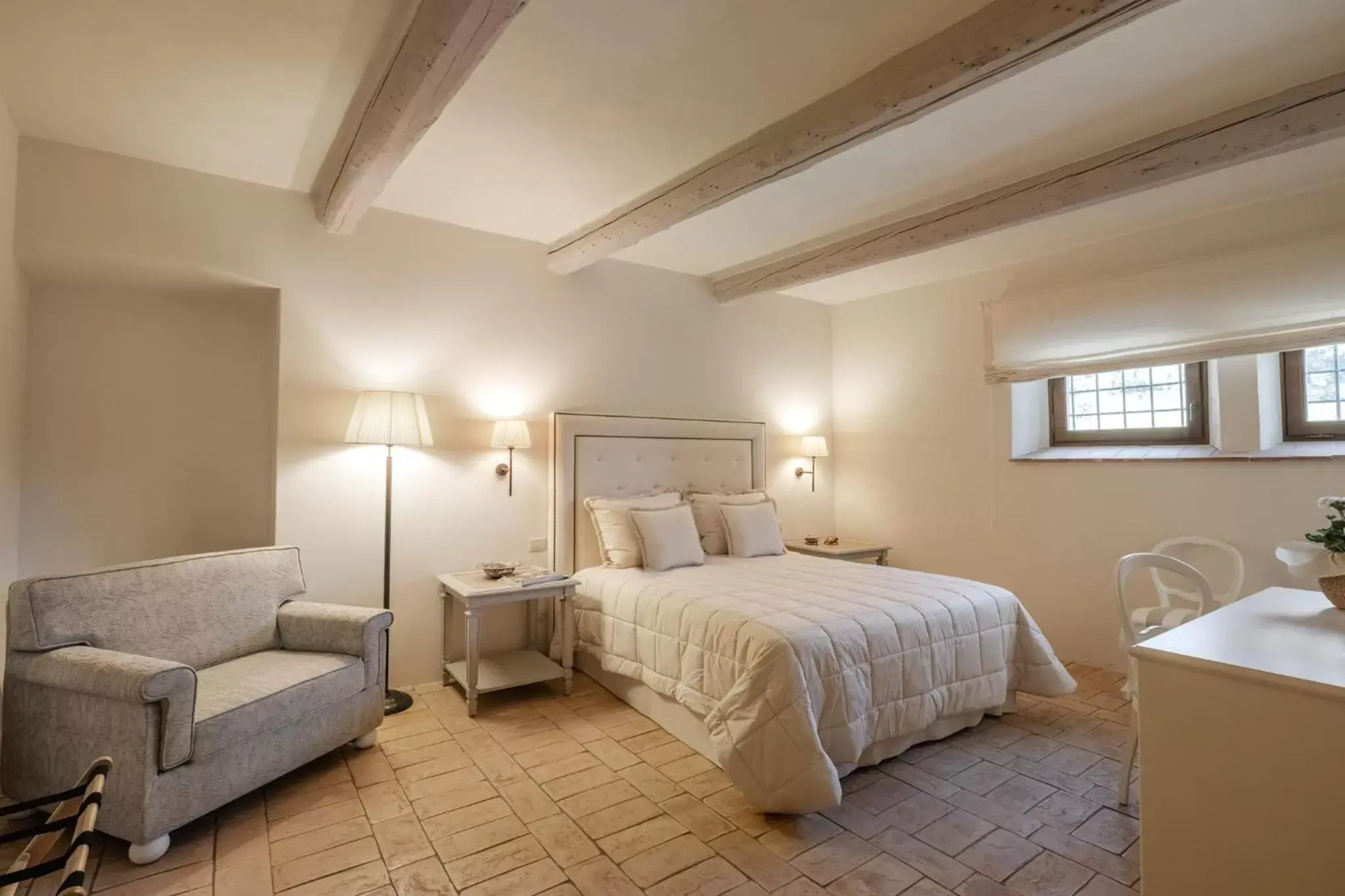 Photo of the whole room, Bed in Rivo della Corte