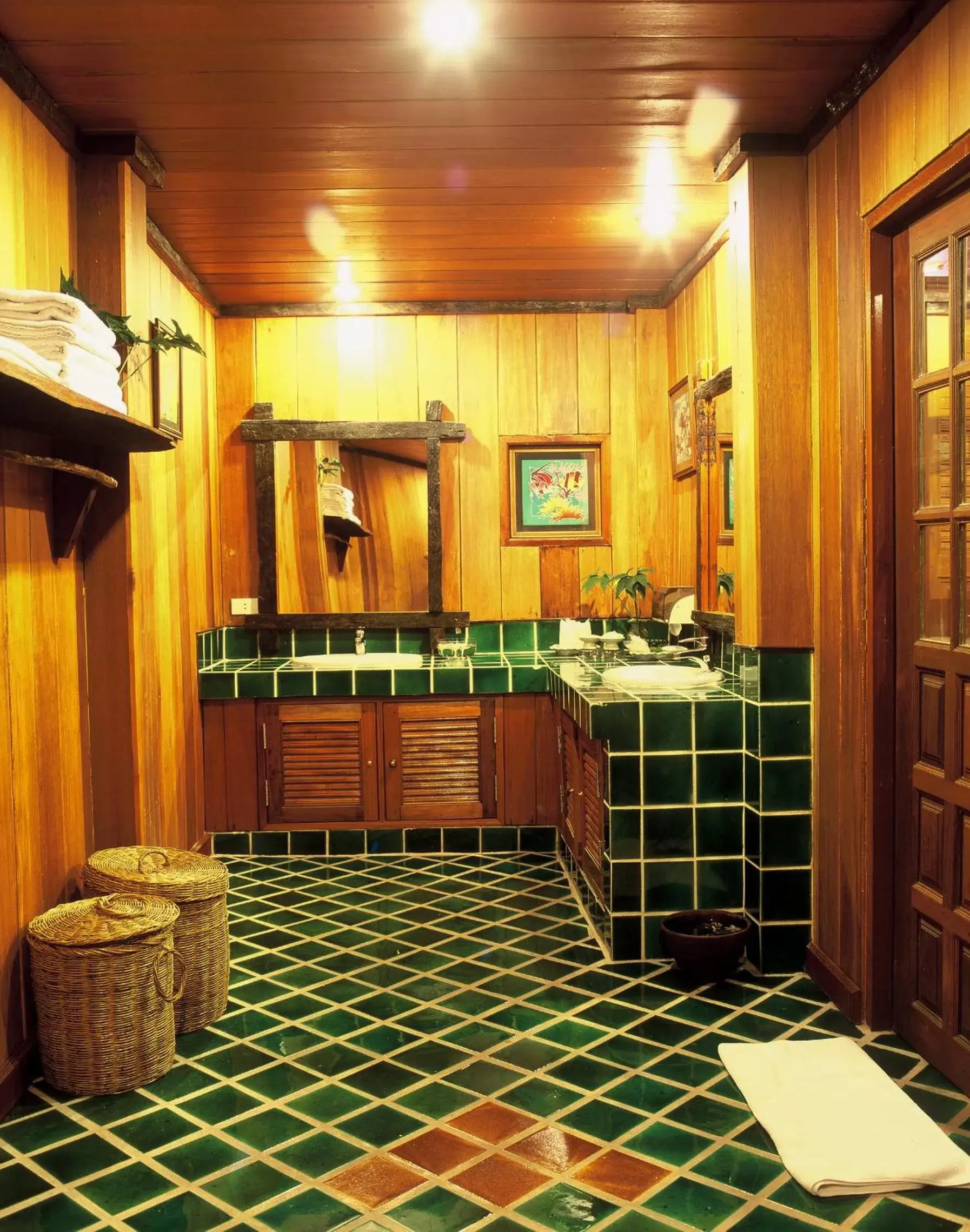 Bathroom, Kitchen/Kitchenette in Banpu Koh Chang Resort