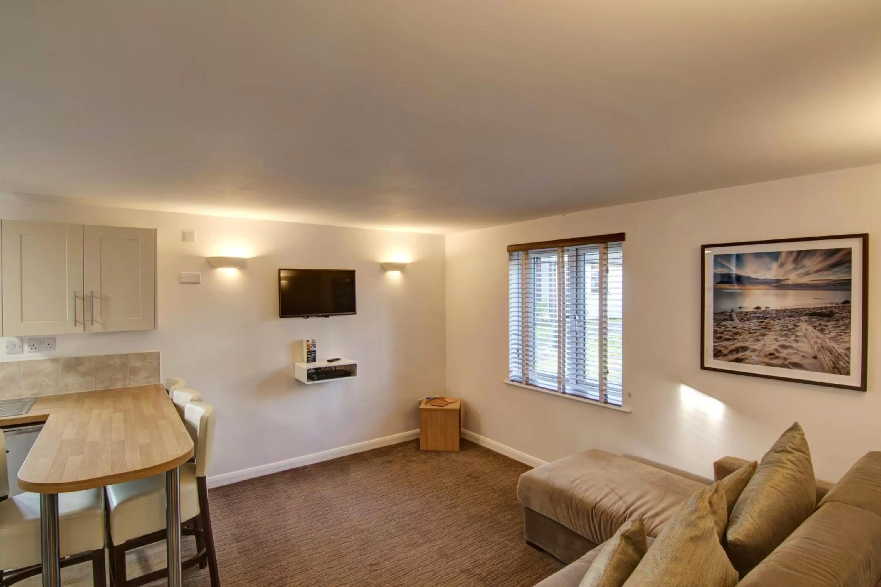 TV and multimedia in China Fleet Country Club