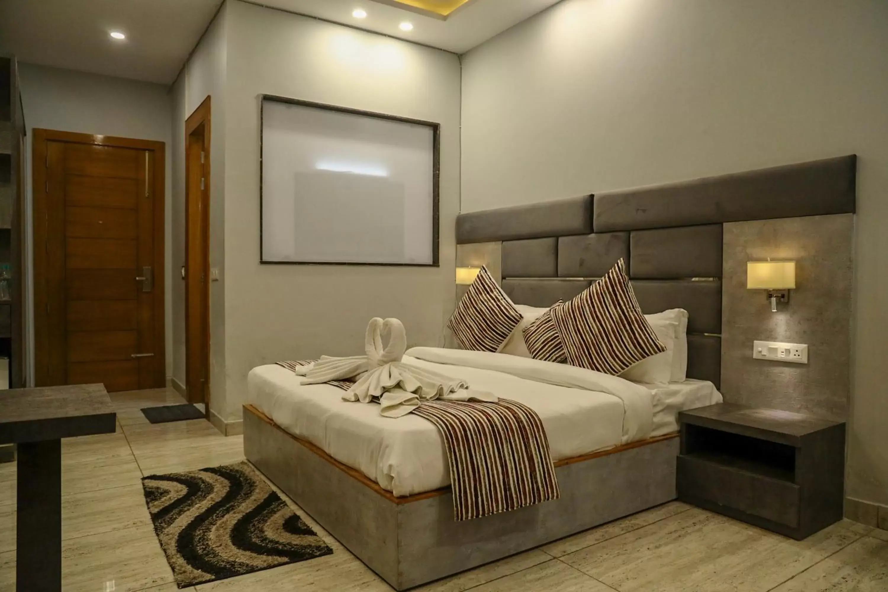 Bedroom, Bed in Hotel Vasdaa Grand Bedroom, Bed in Hotel Vasdaa Grand