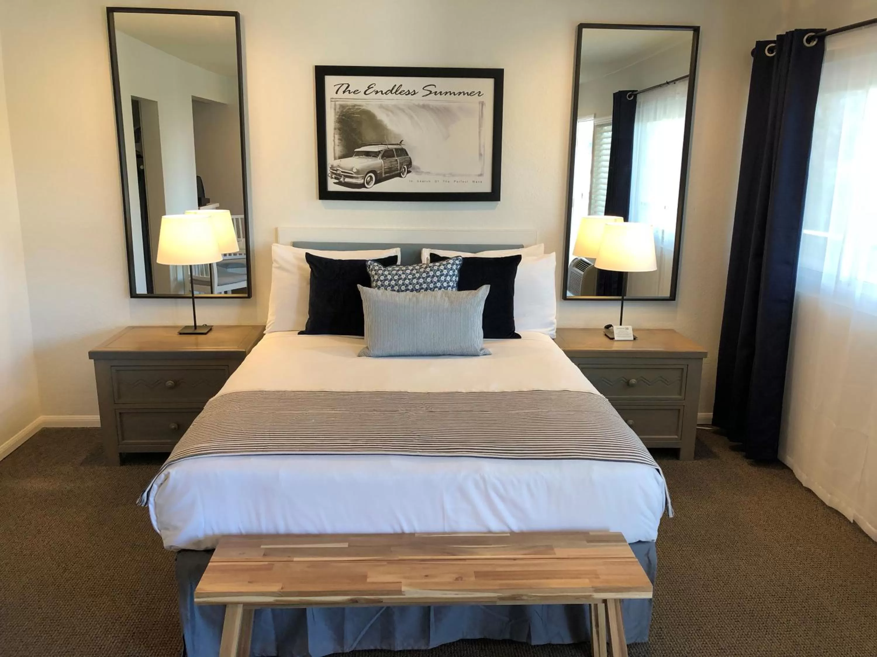 Bedroom, Bed in Pacific Edge Hotel on Laguna Beach