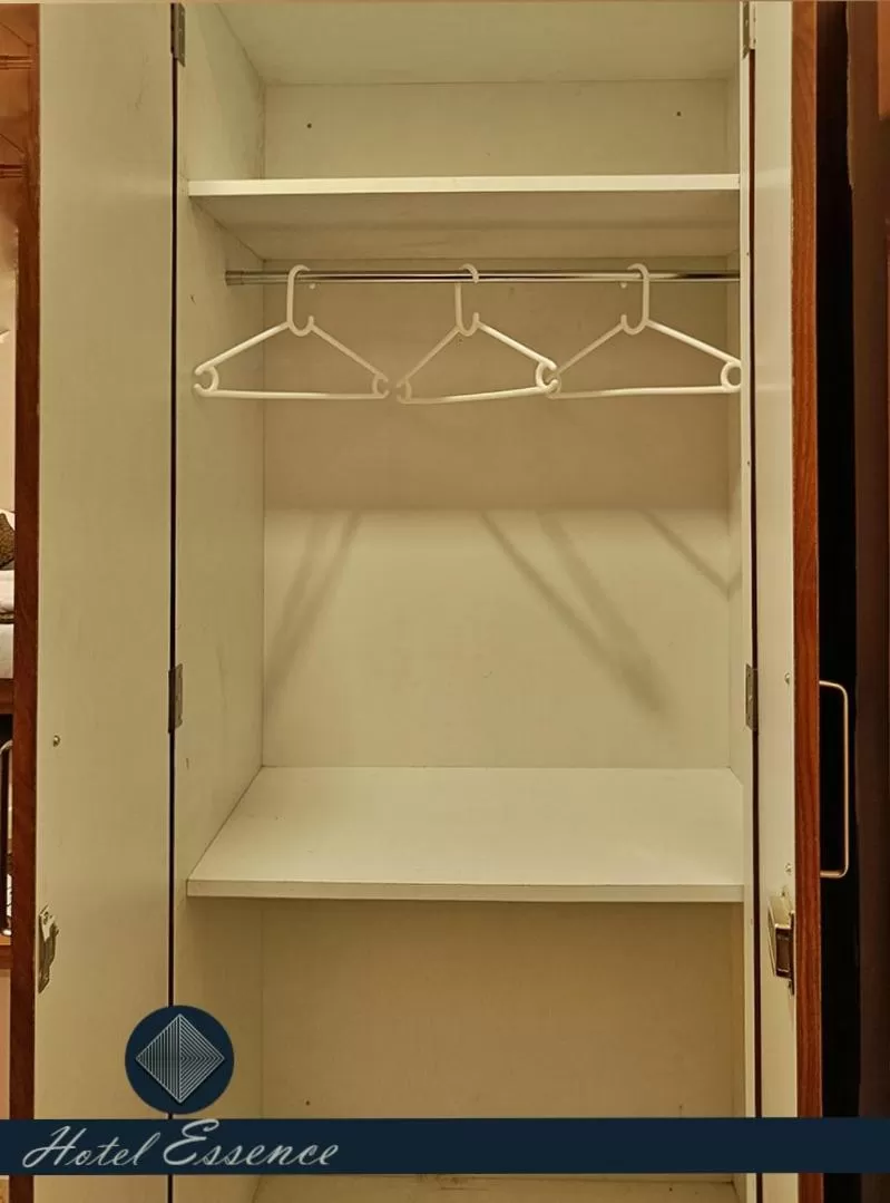 wardrobe in Hotel ESSENCE