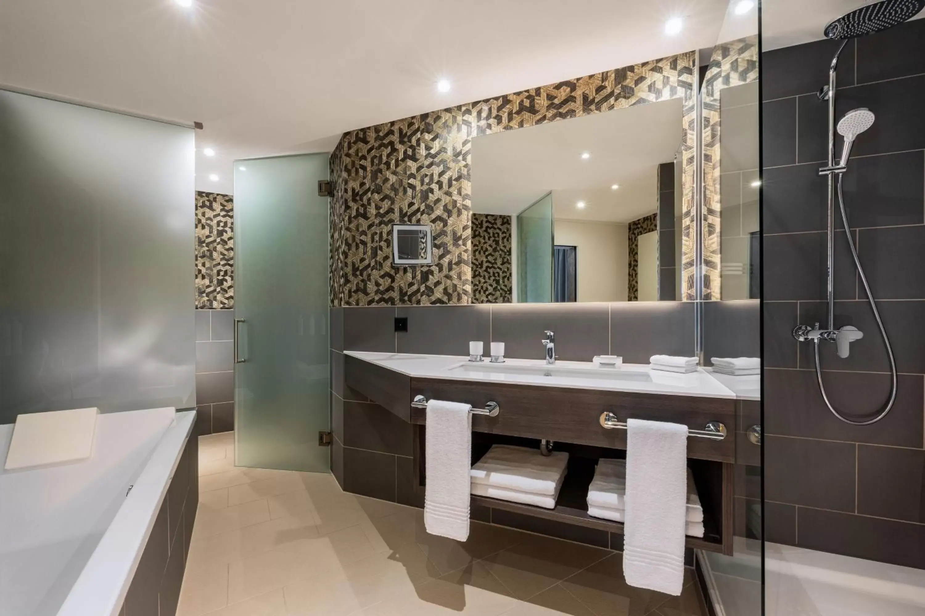 Bathroom in Basel Marriott Hotel