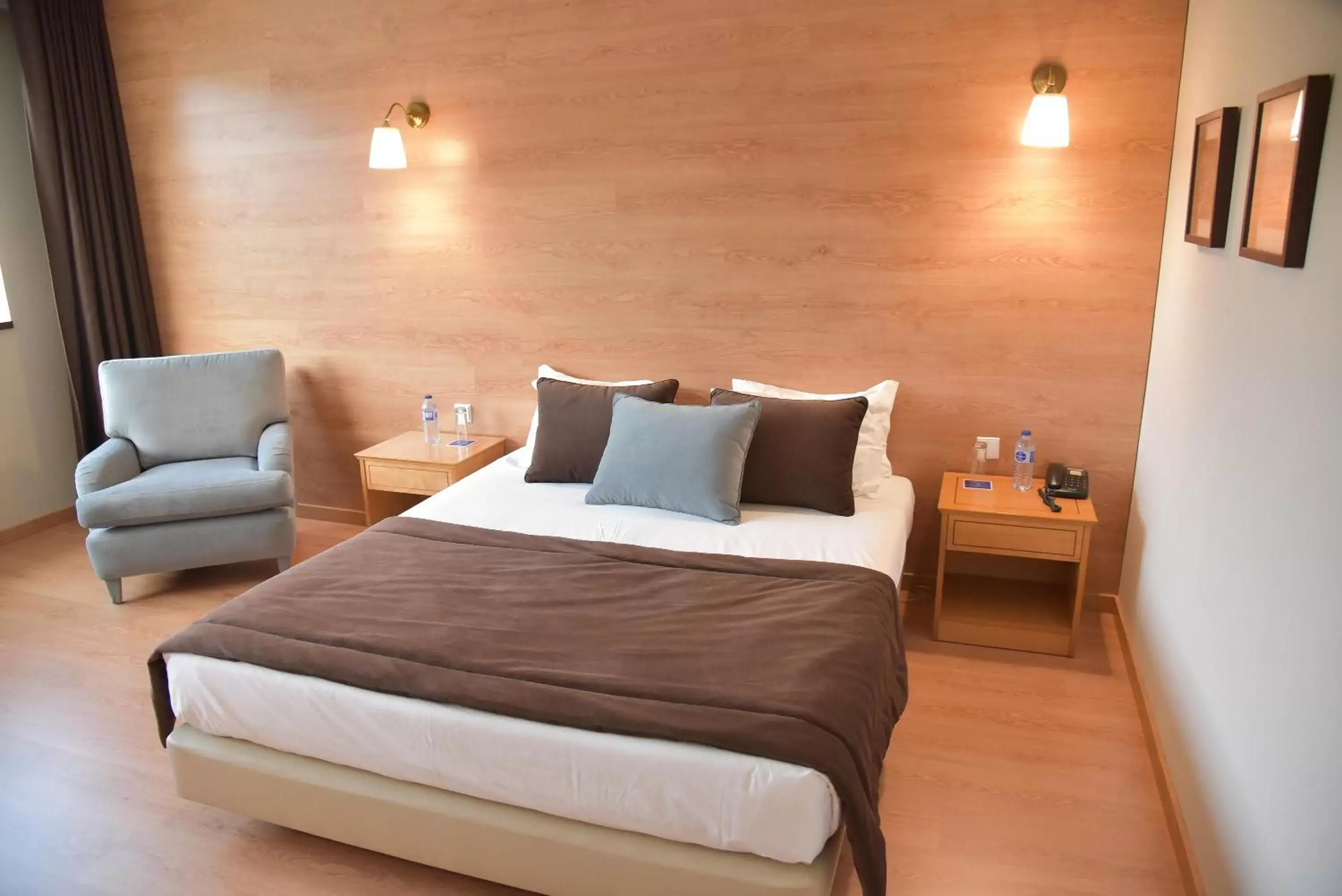 Superior Double or Twin Room in Douro Marina Hotel & SPA Superior Double or Twin Room in Douro Marina Hotel & SPA