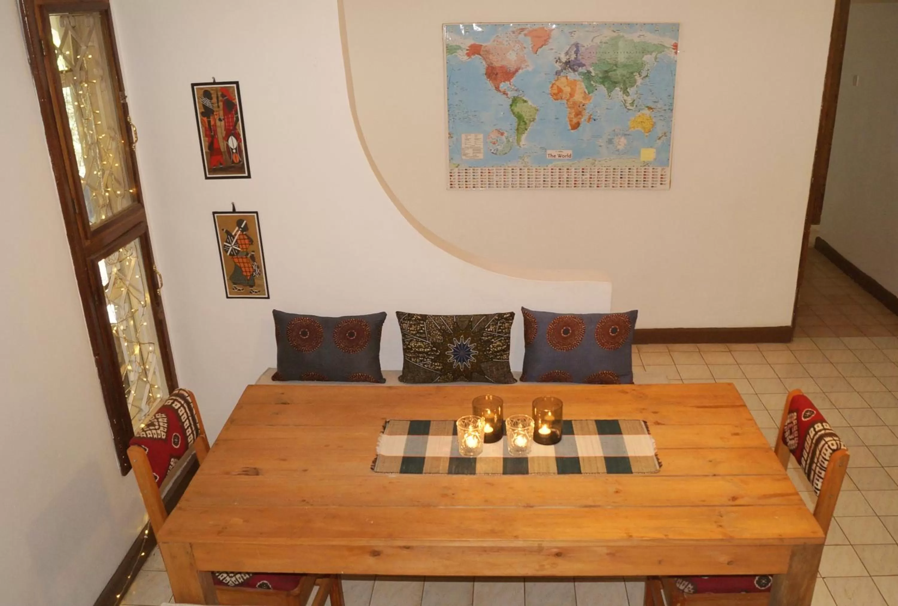 Dining Area in Utamaduni House B&B