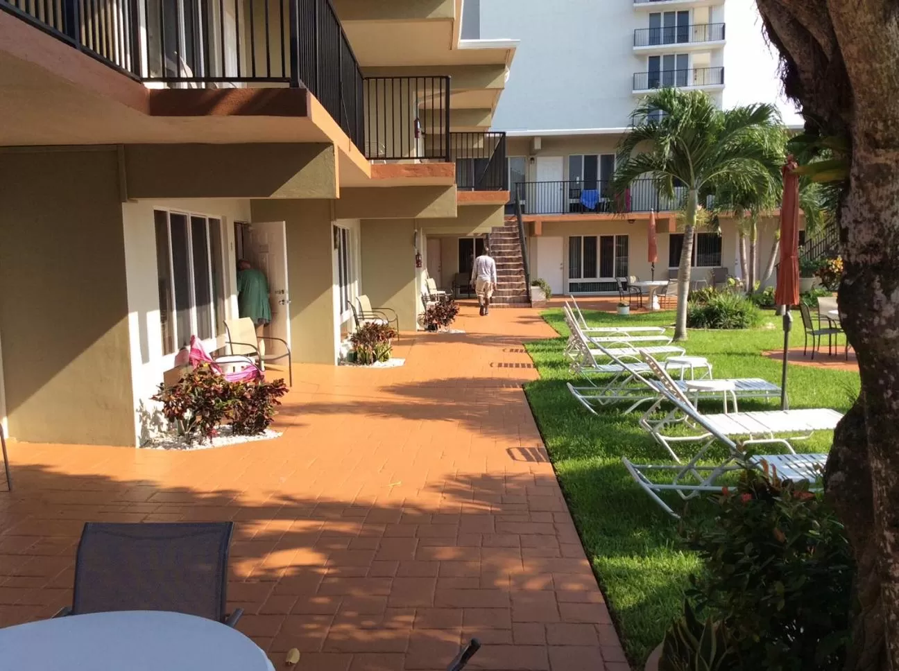 Property Building in Aqua Mar Condos