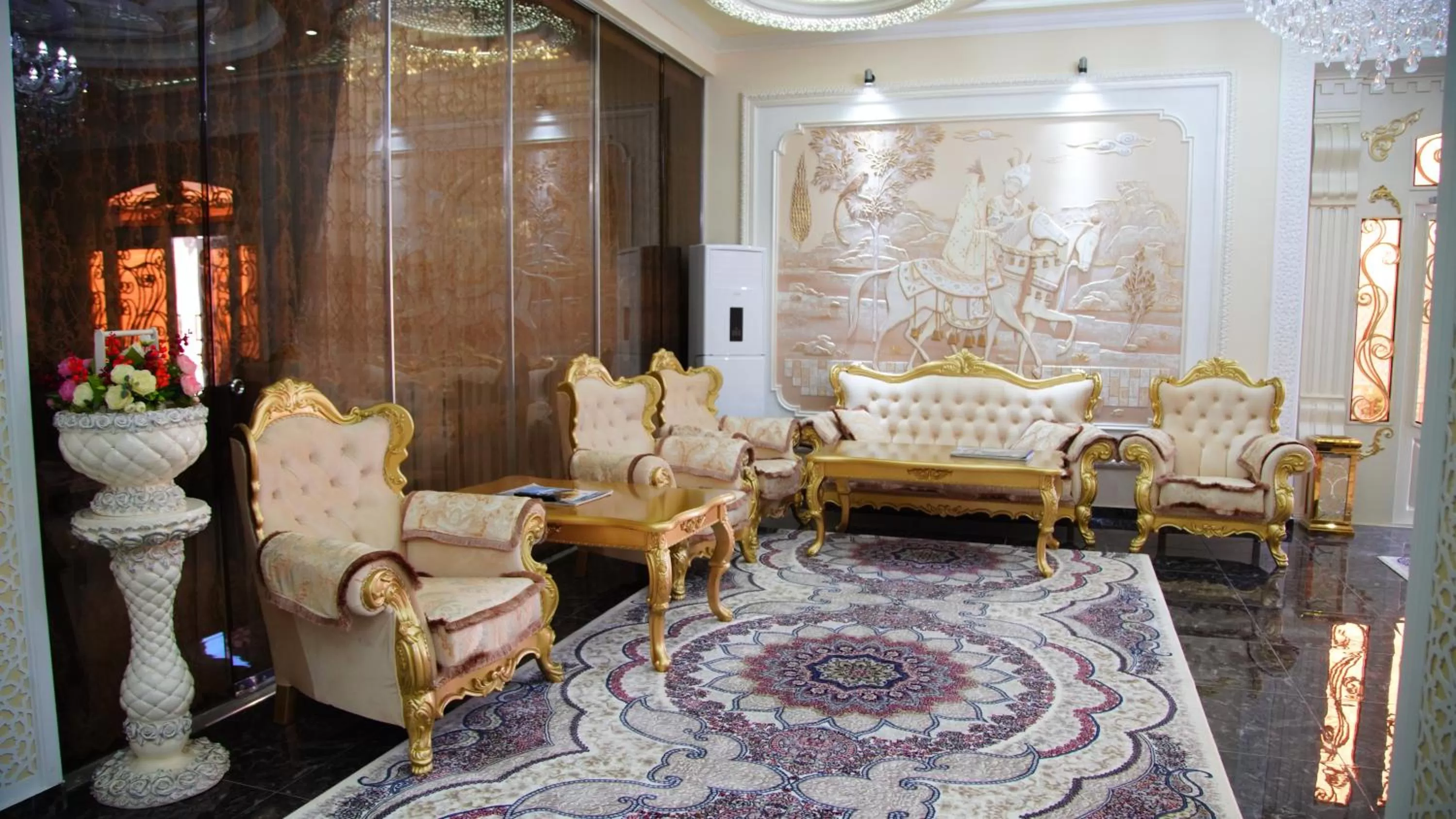 Living room in Sumaya Hotel