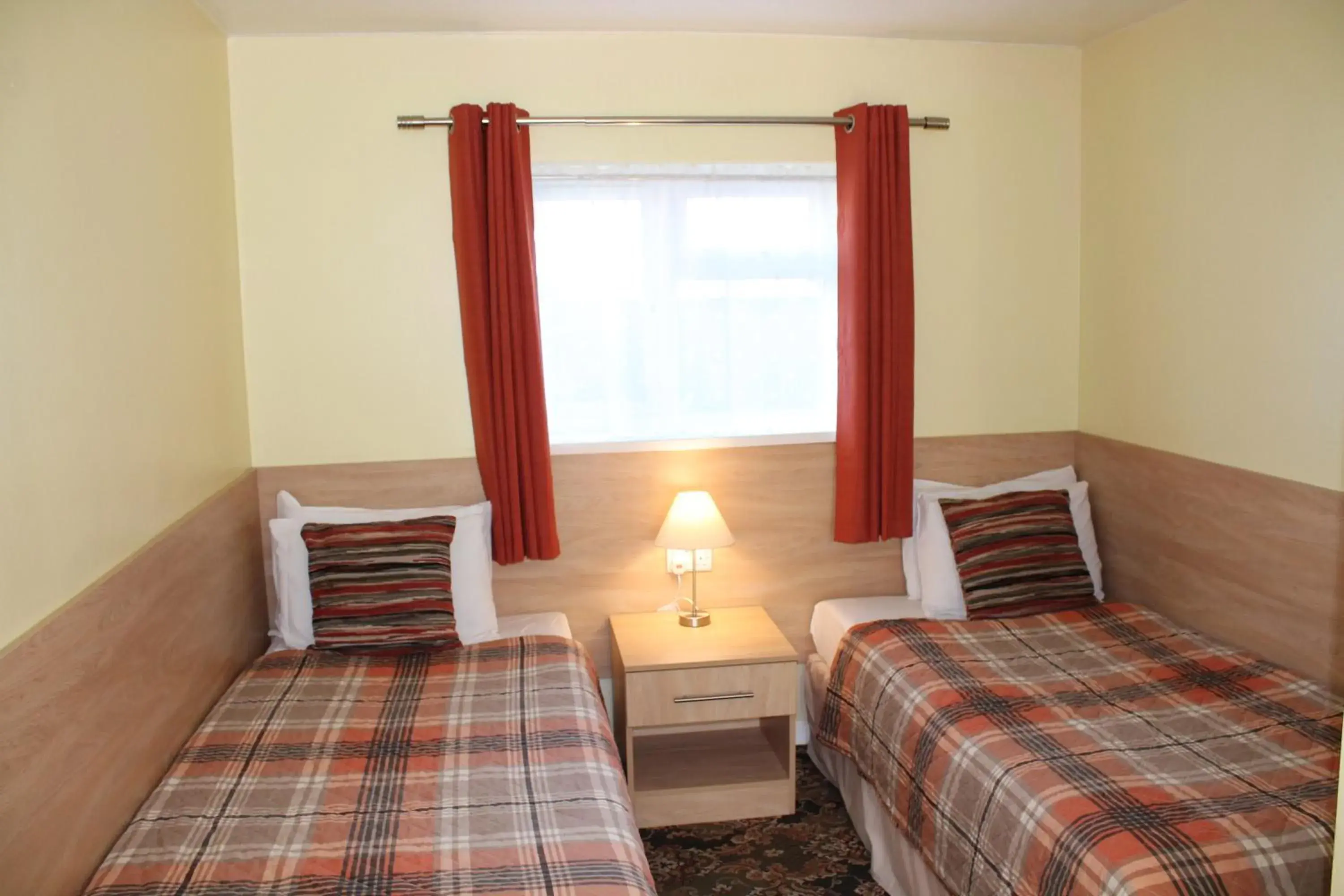 Bedroom, Bed in The Abbey House Hotel