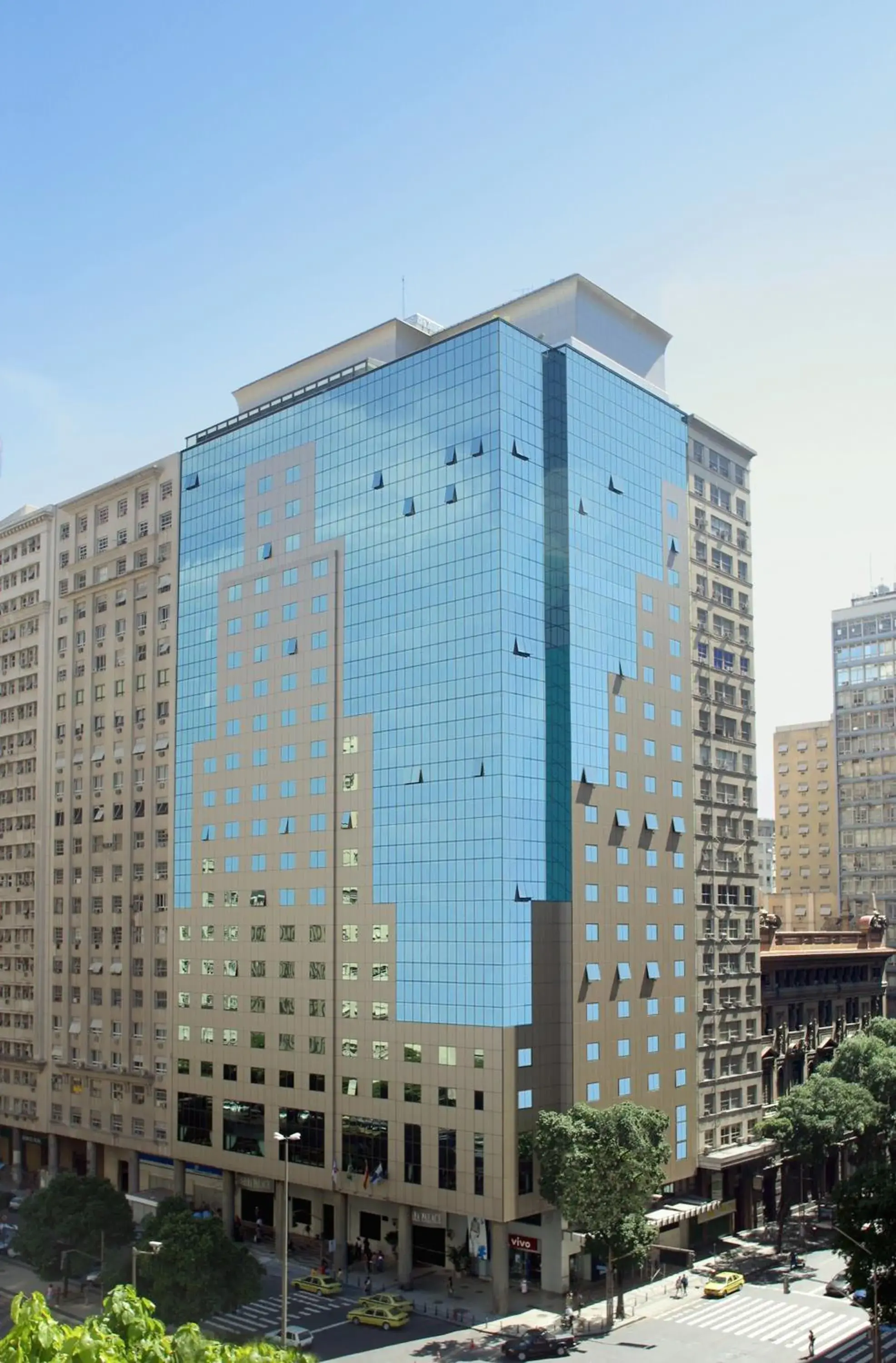 Facade/entrance in Windsor Guanabara Hotel Facade/entrance in Windsor Guanabara Hotel