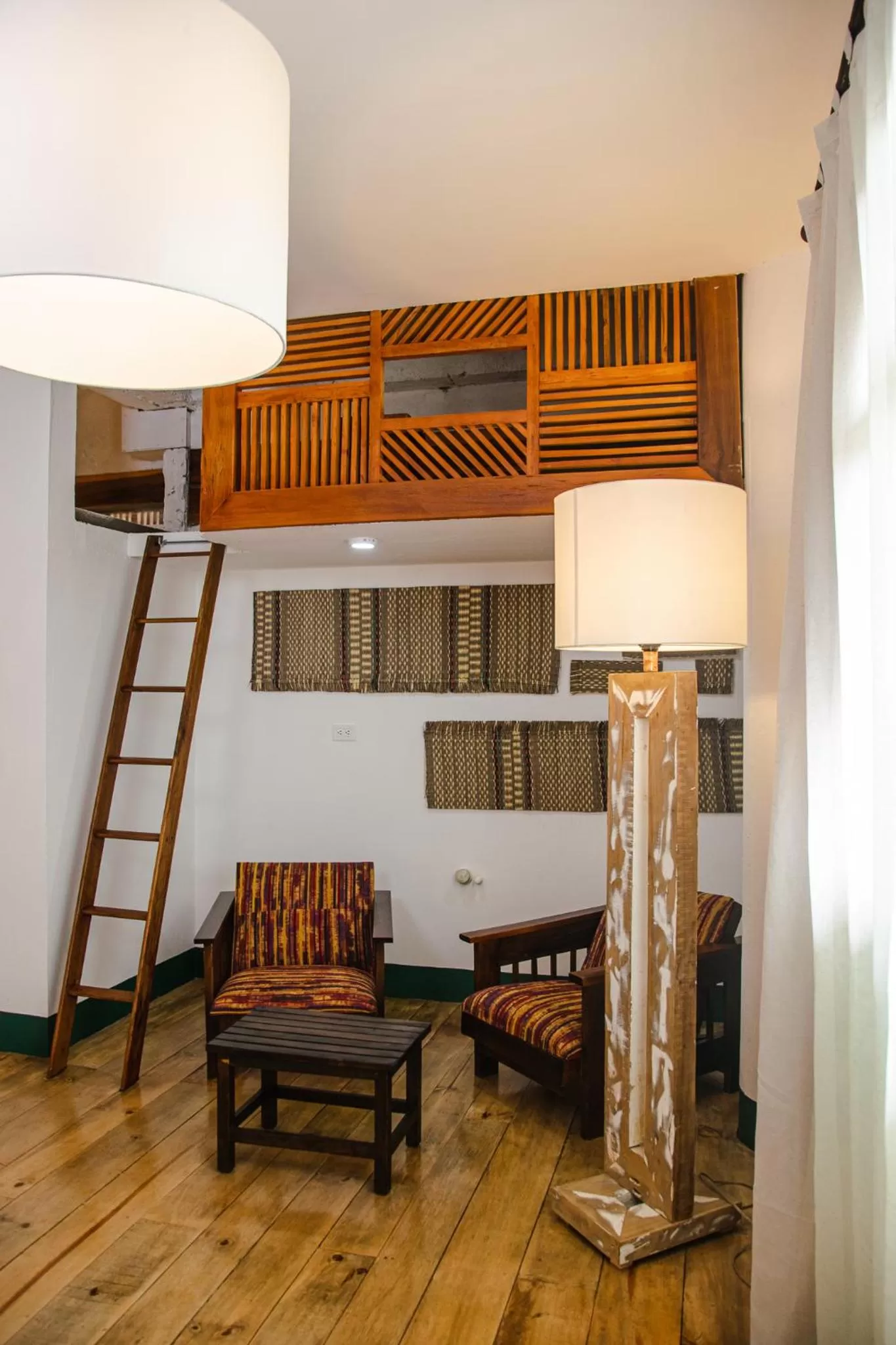 Seating area in El Despertar Hotel