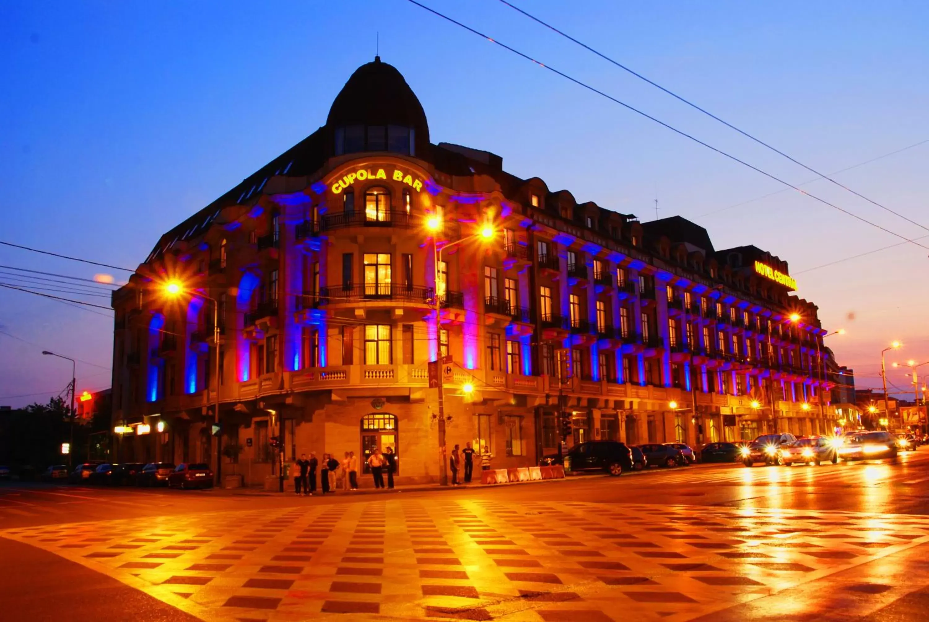 Property Building in Hotel Central