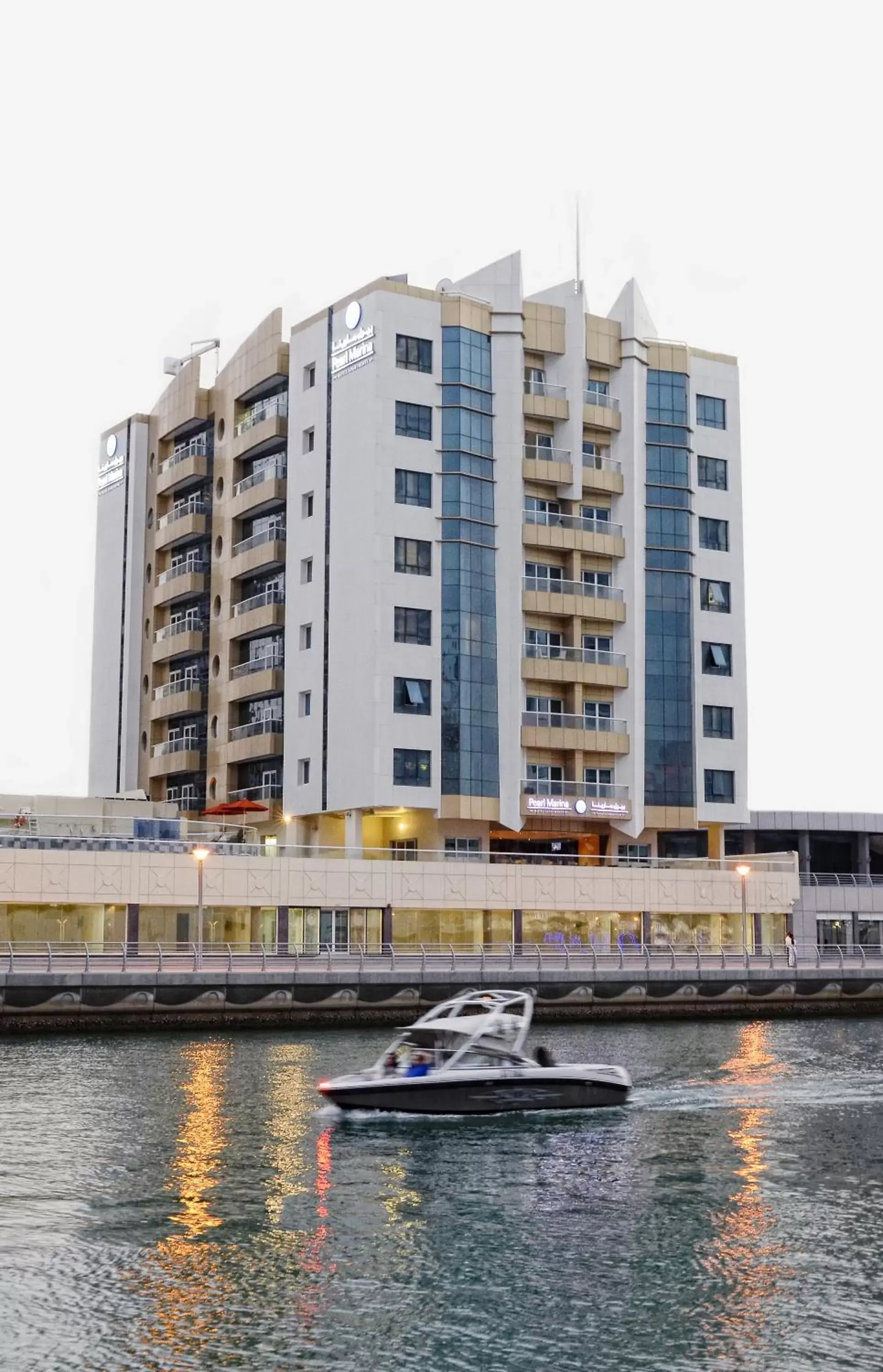 Property Building in Pearl Marina Hotel Apartments