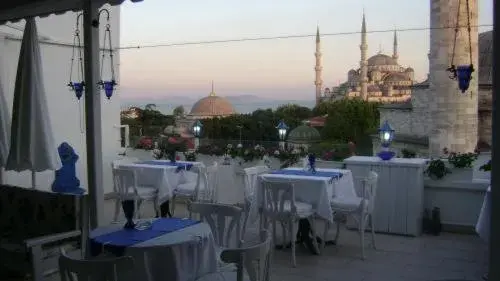 Nearby landmark, Restaurant/Places to Eat in Hotel Sultanahmet