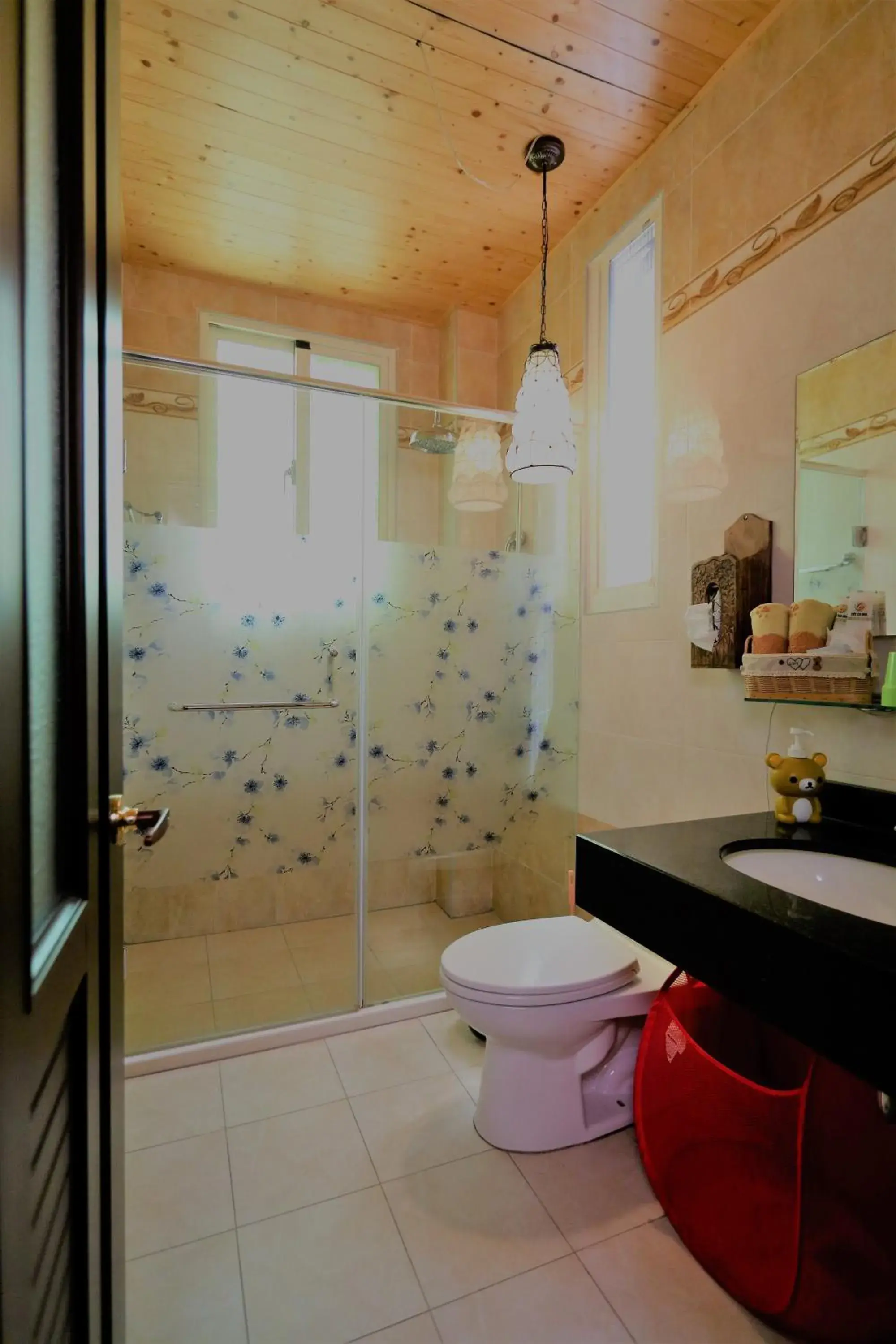 Bathroom in Hualien Paris Home B&B