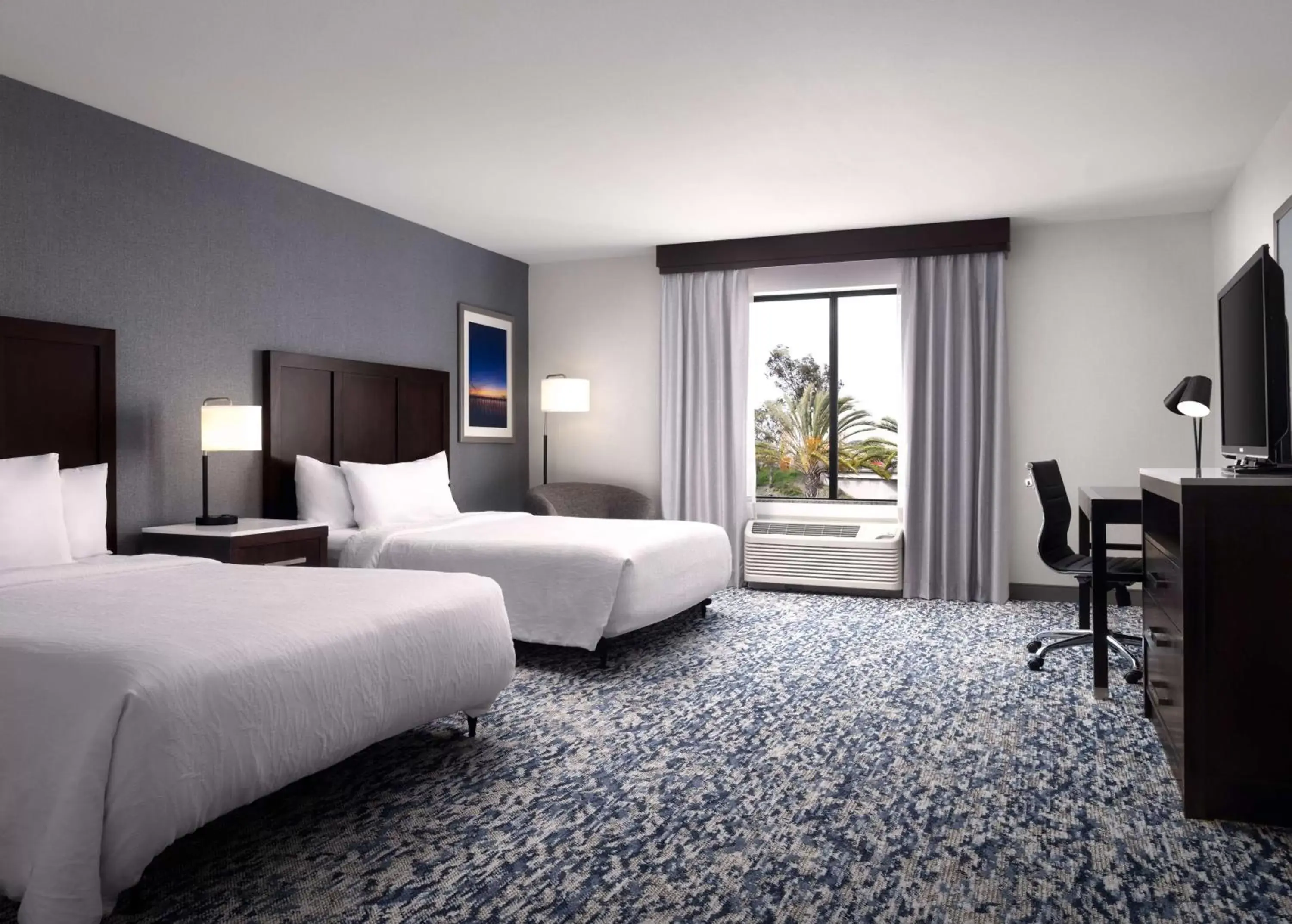 Bedroom, Bed in Hilton Garden Inn Los Angeles/Redondo Beach Bedroom, Bed in Hilton Garden Inn Los Angeles/Redondo Beach