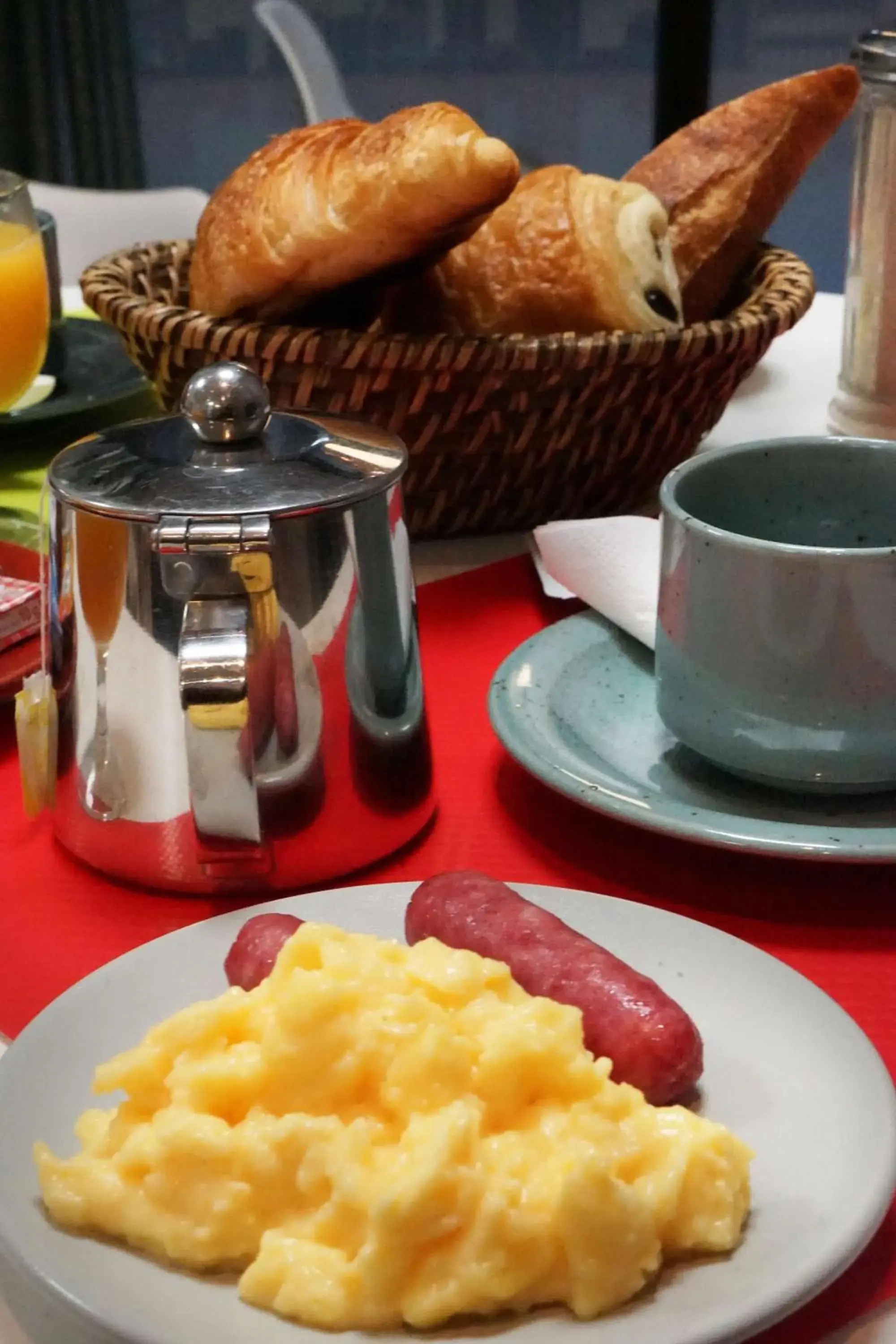 Restaurant/places to eat, Breakfast in Best Western Lyon Saint-Antoine